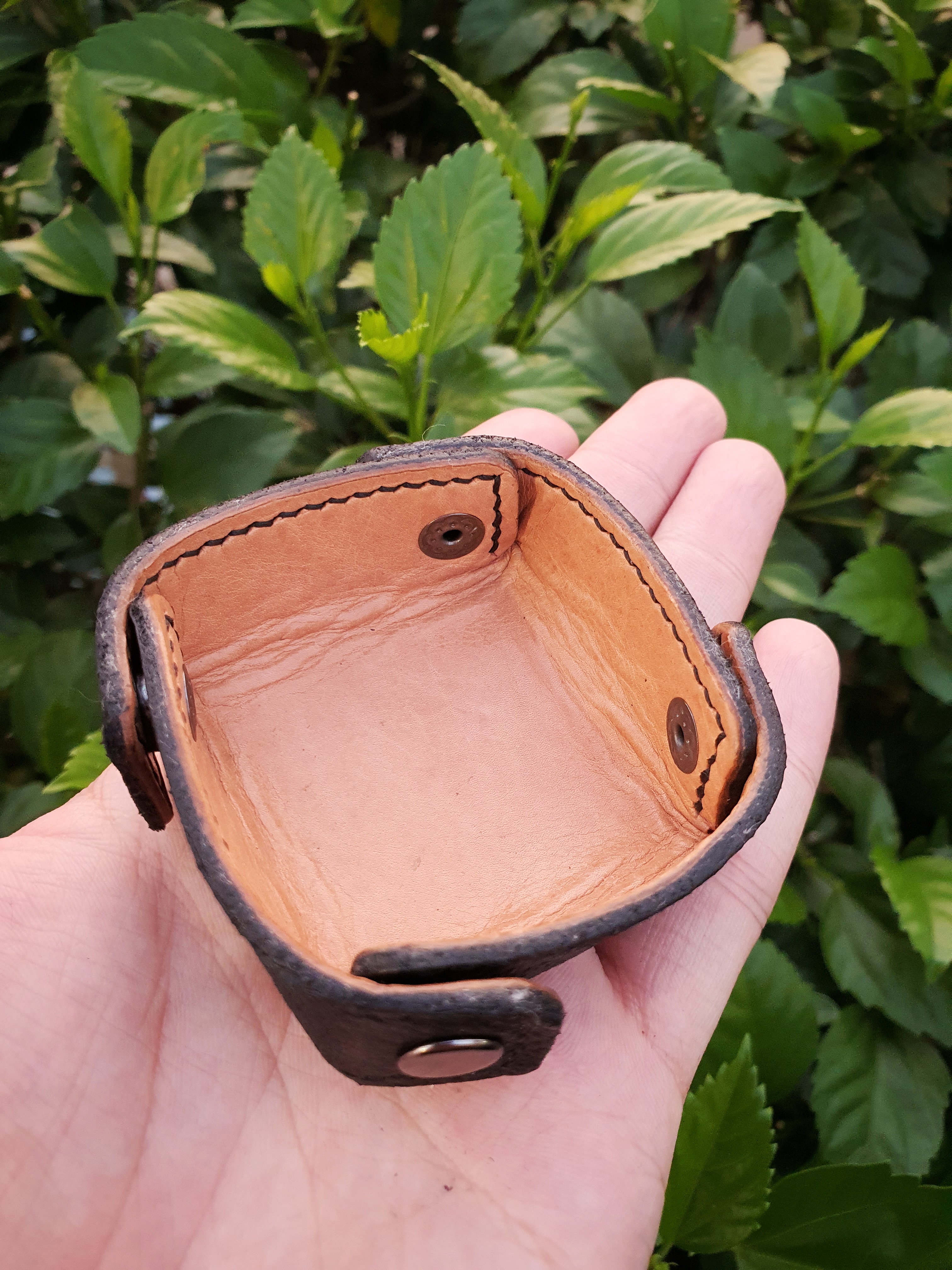 The Sage : A small packable valet tray