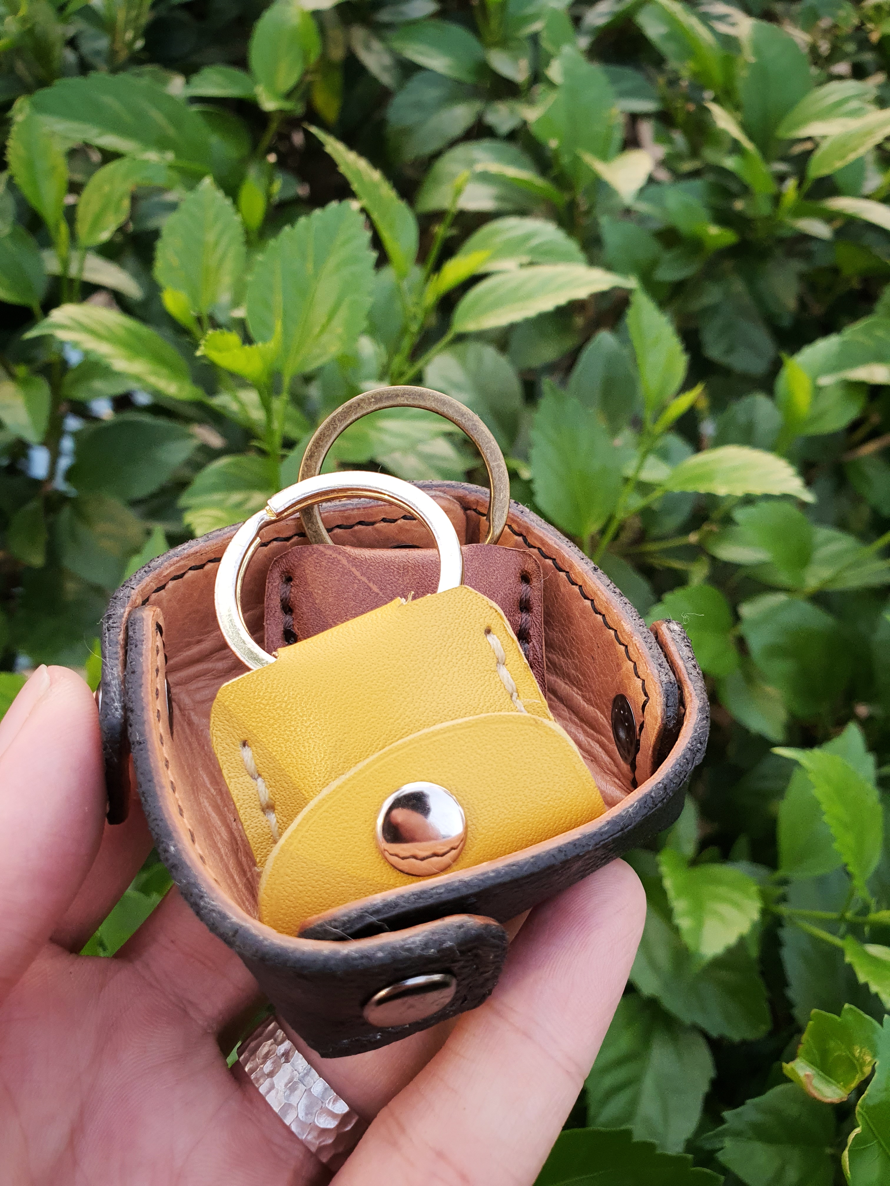 The Sage : A small packable valet tray