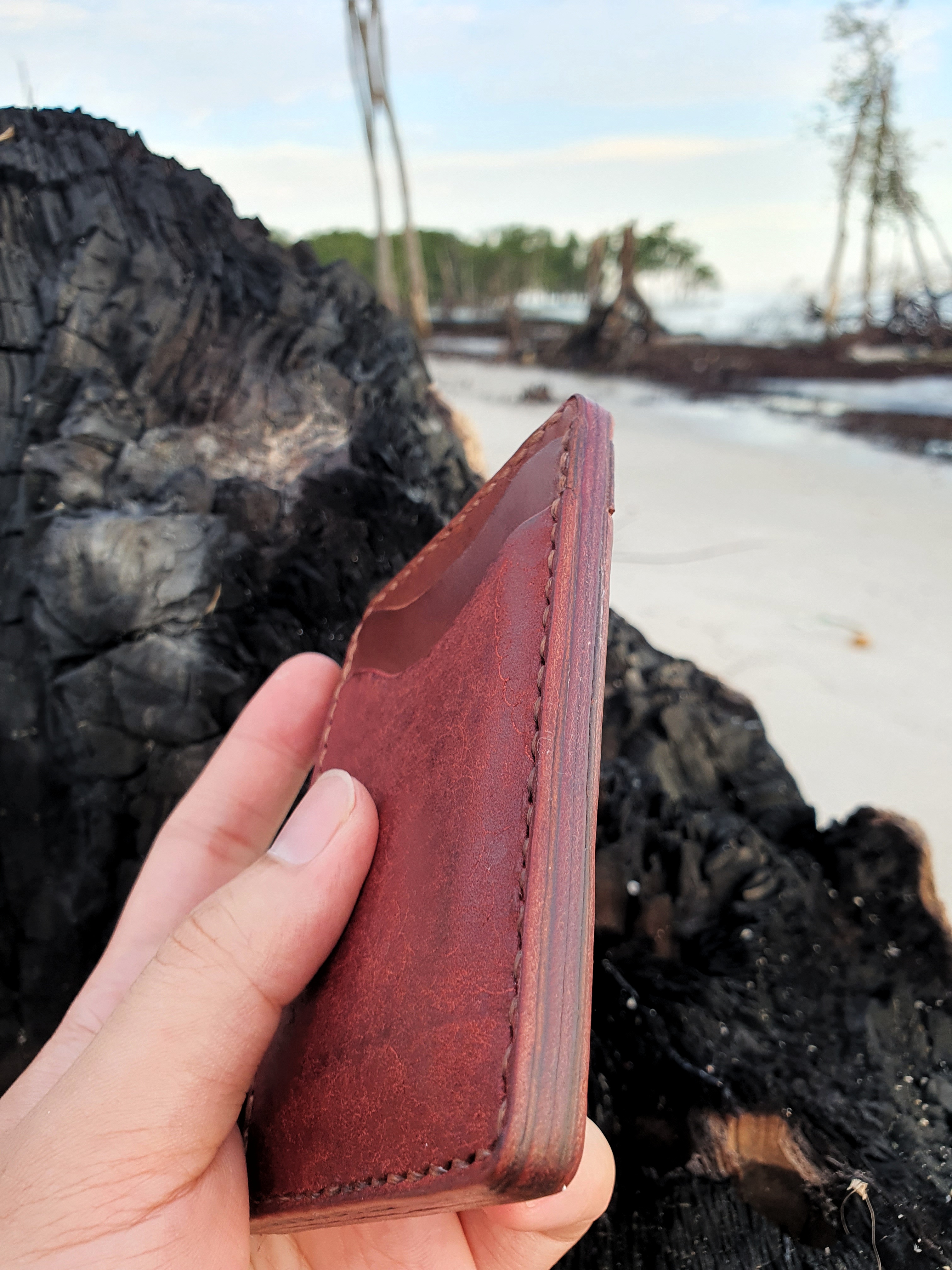 The Cacao - A maximized card sleeve wallet