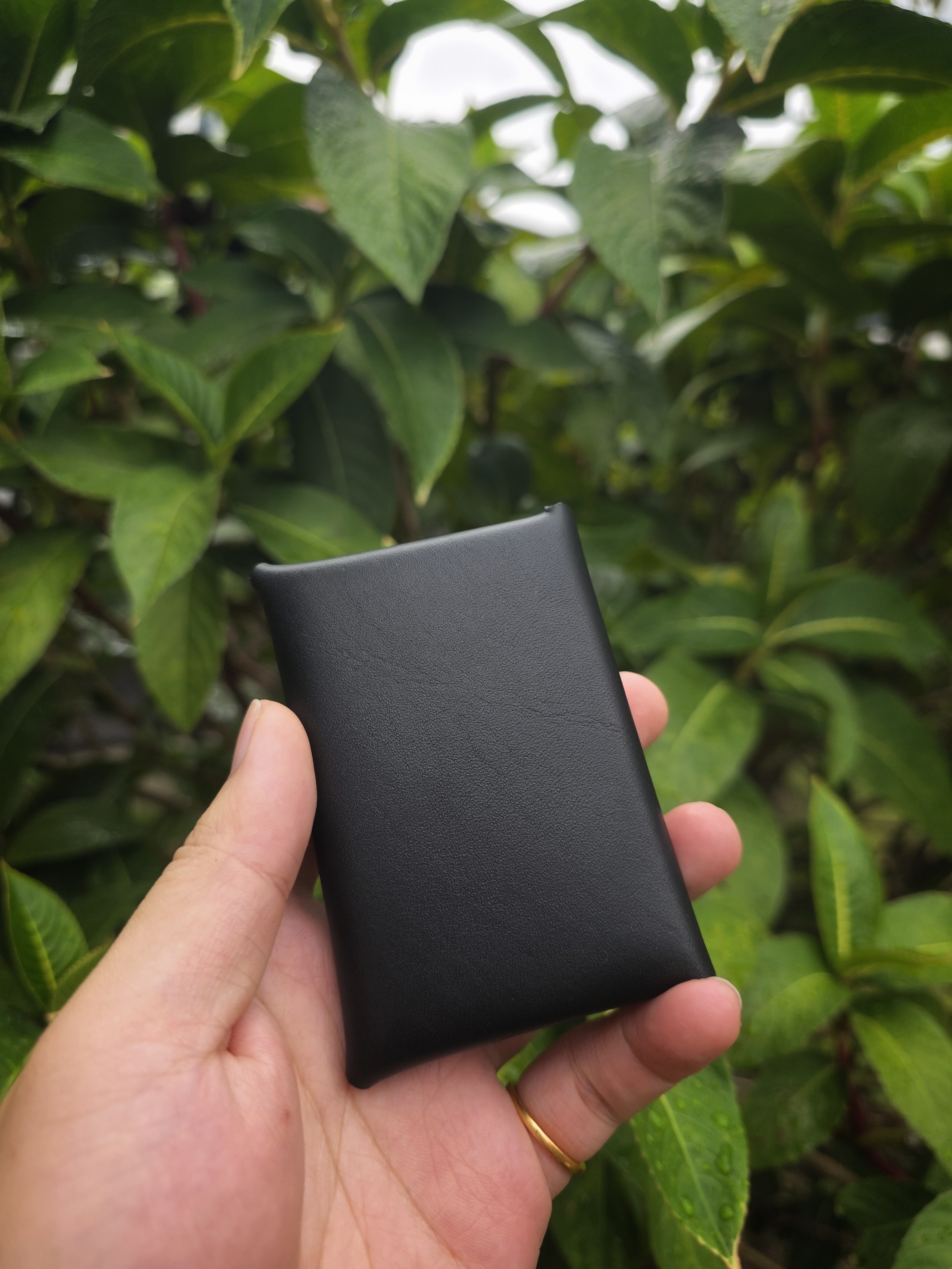 The Bali: A small tuck business card sleeve or leather card sleeve