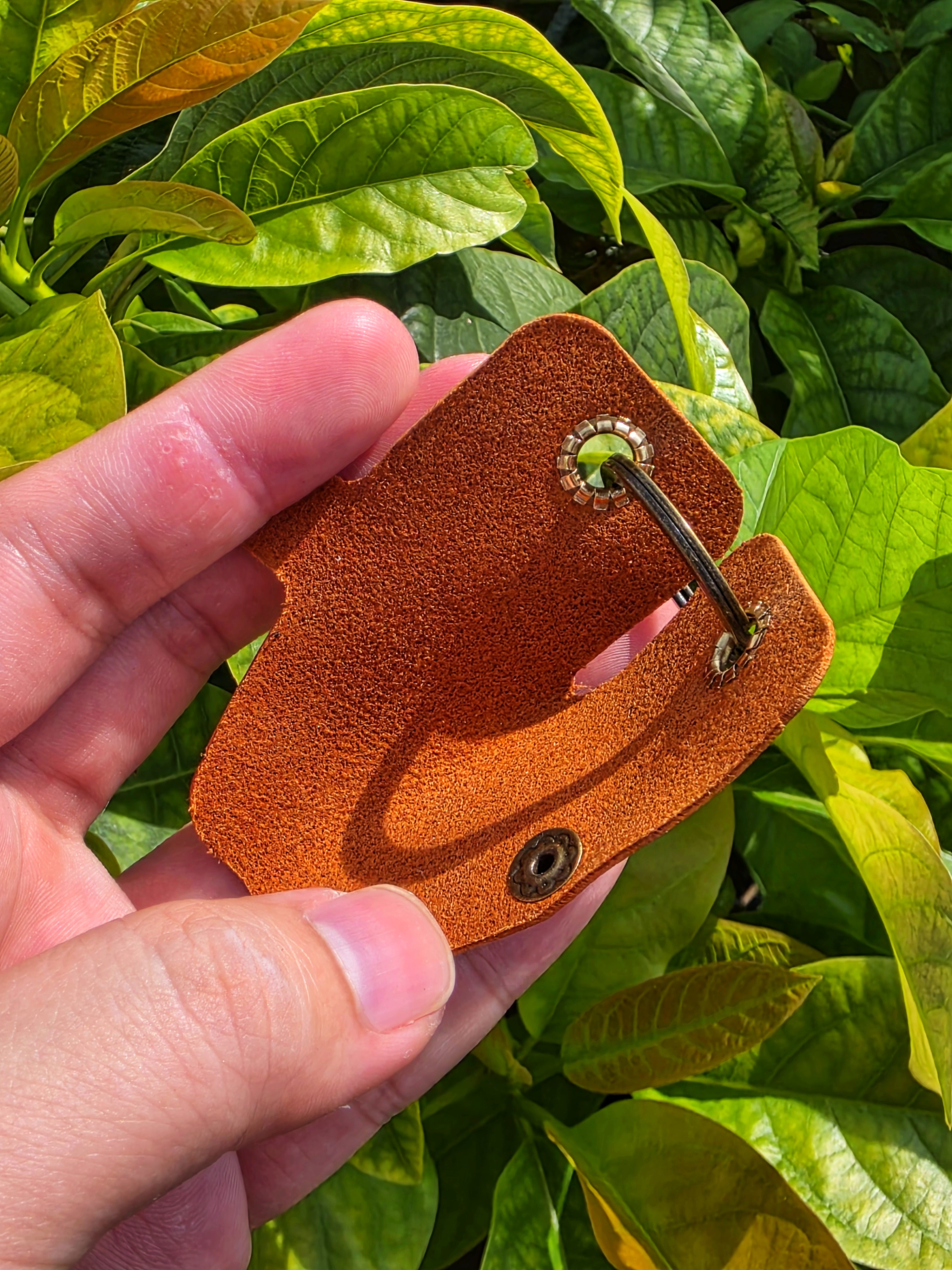 The Zion: A minimal leather key sleeve in