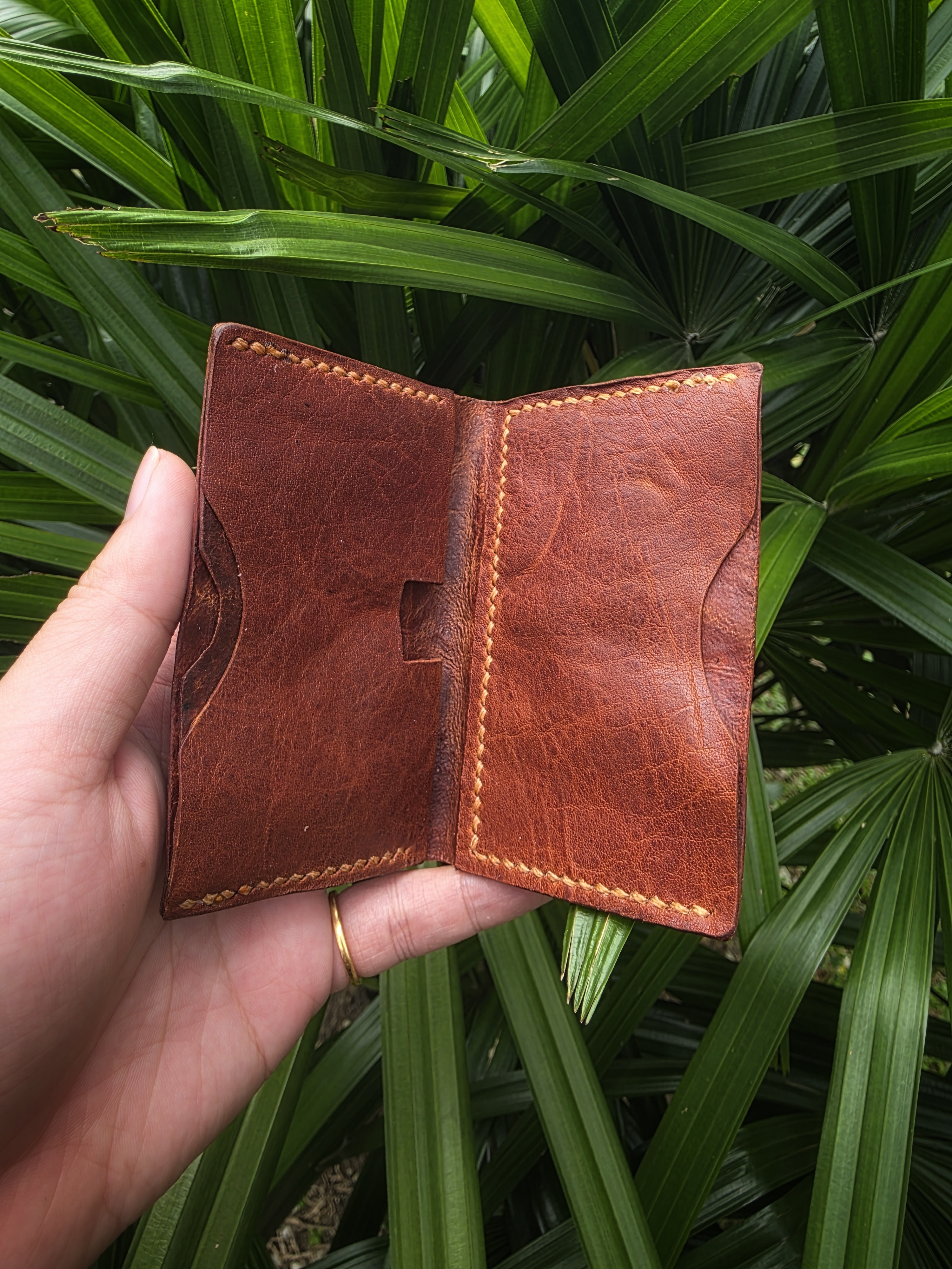 The Terracotta v2.1 a minimal leather wallet made with premium Tan horsehide