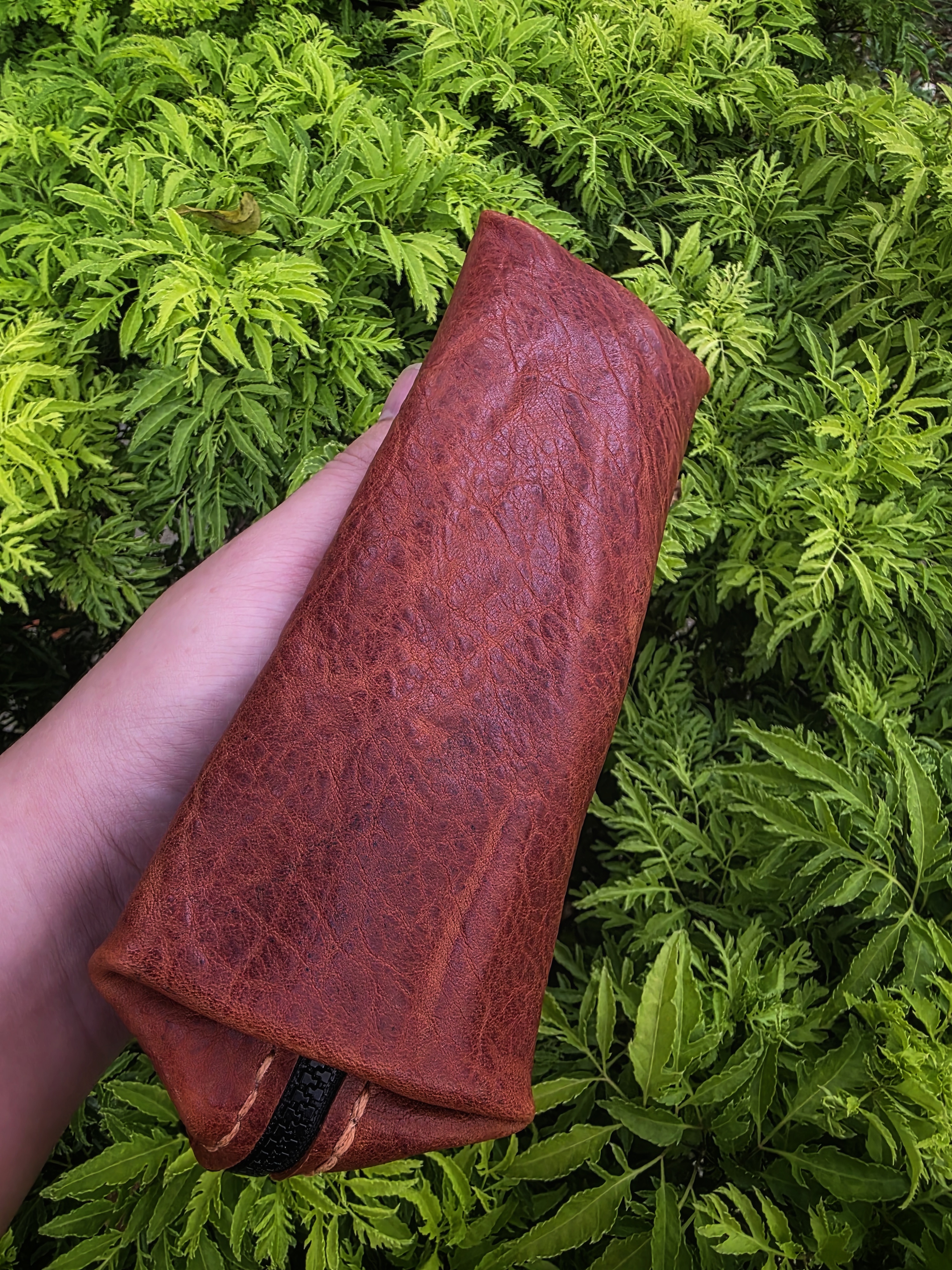 The Tasmania: A leather pencil case with a soft generous capacity