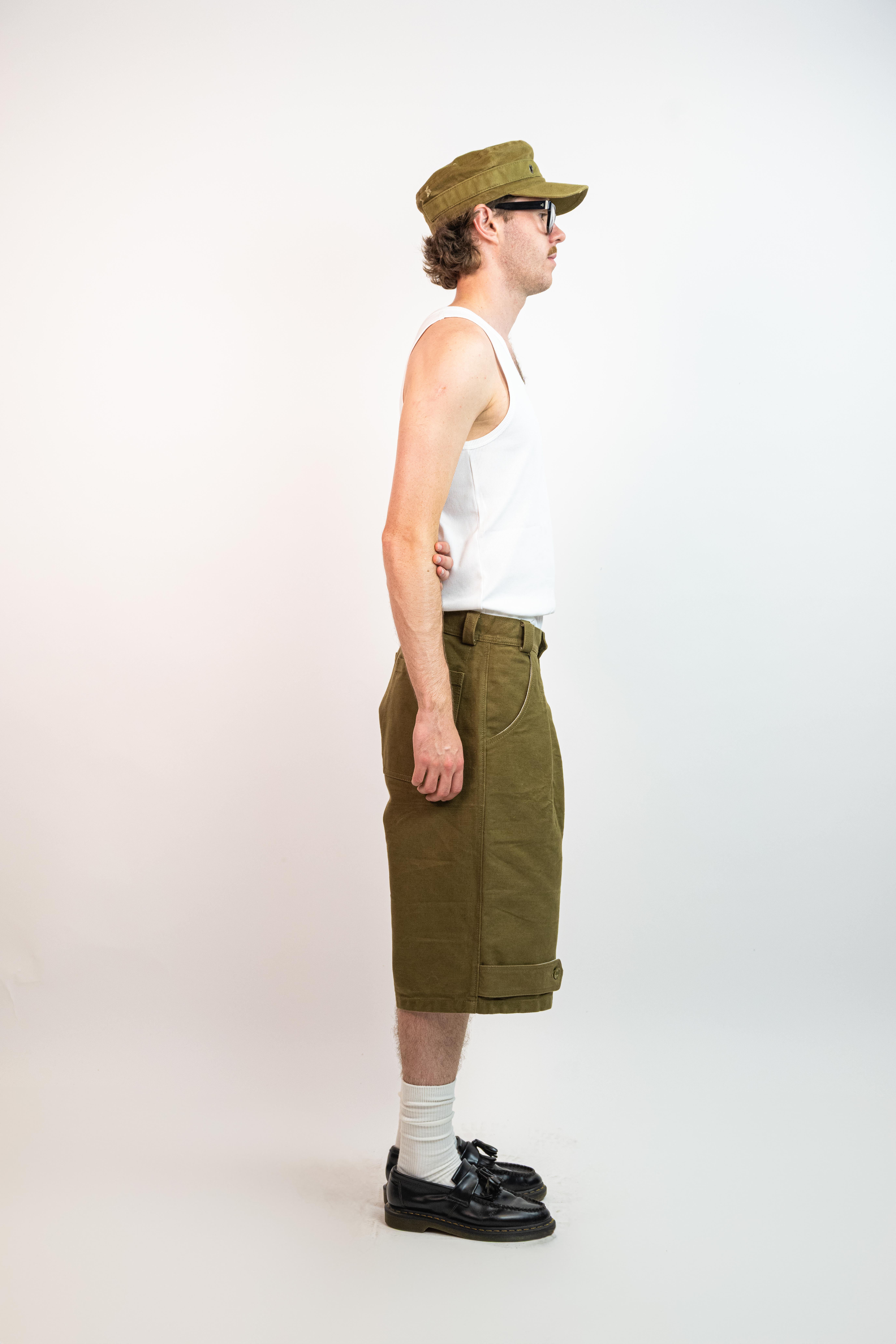 Short 01 EQUIPMENTS
