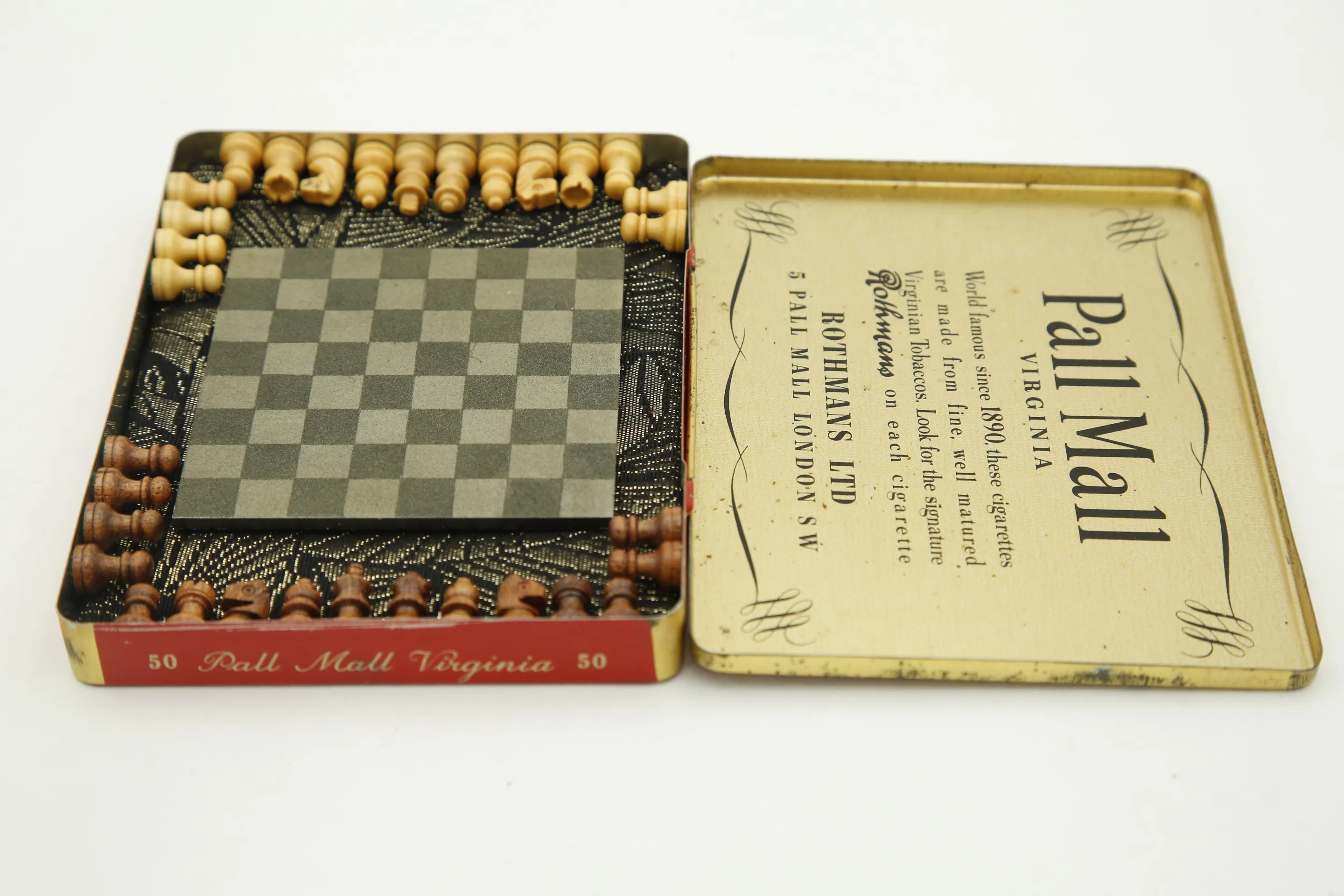 Cigarette Box Chessboard PALL MALL