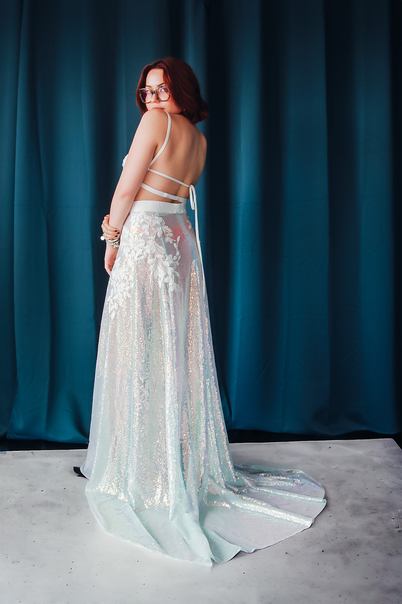 Jupe de mariage en sequins bleu irisé Harper