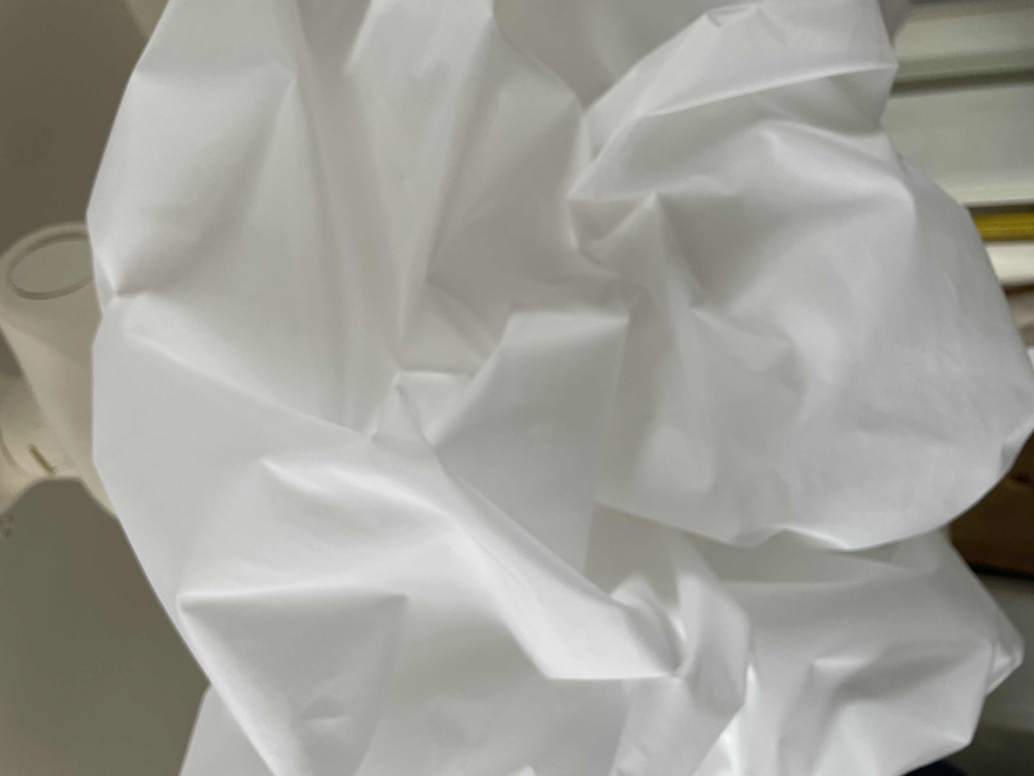 Jupe “Dahlia” à volants doubles en taffetas blanc – Taille haute structurée