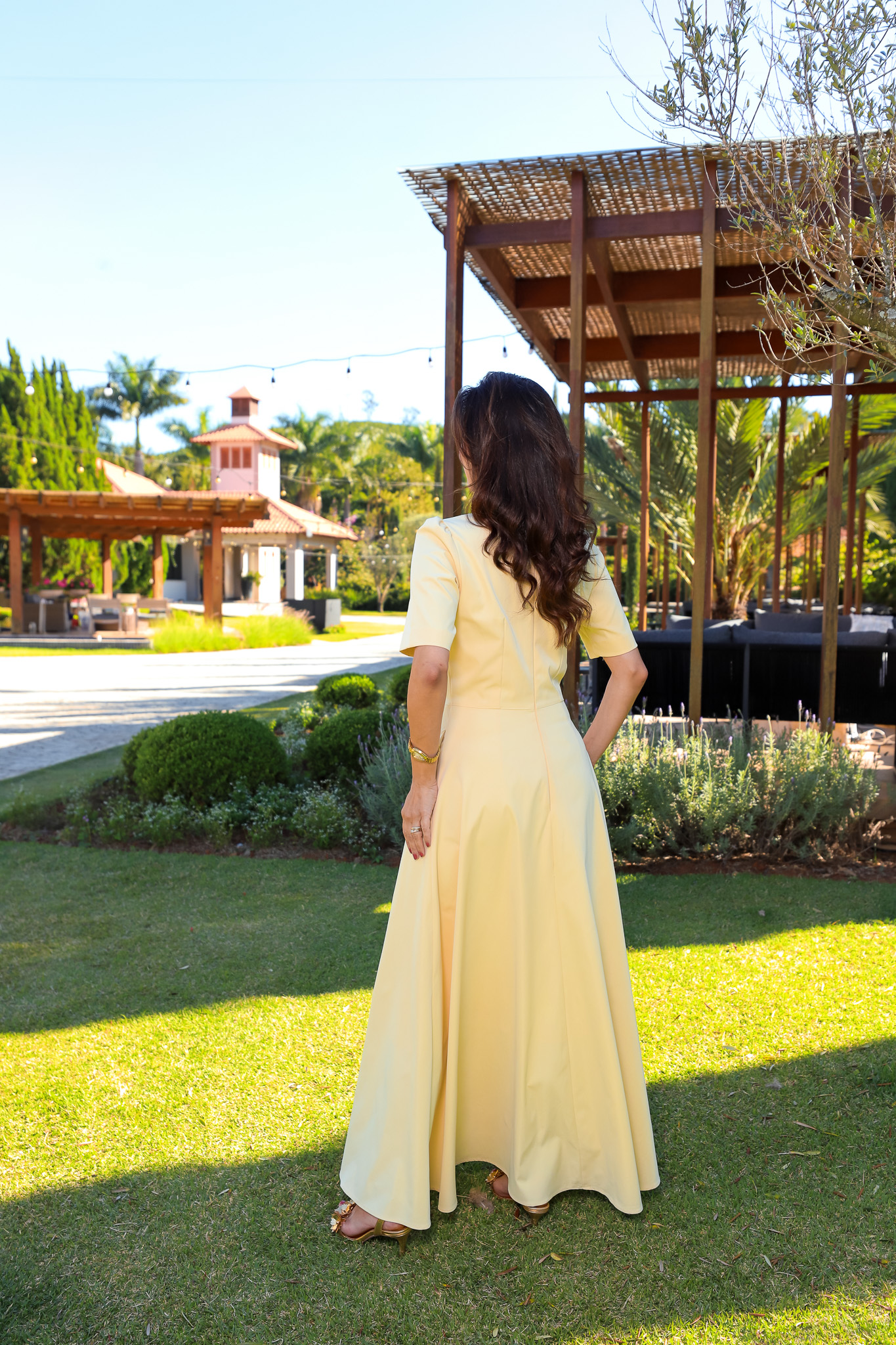 Vestido Midi Amarelo em Alfaiataria