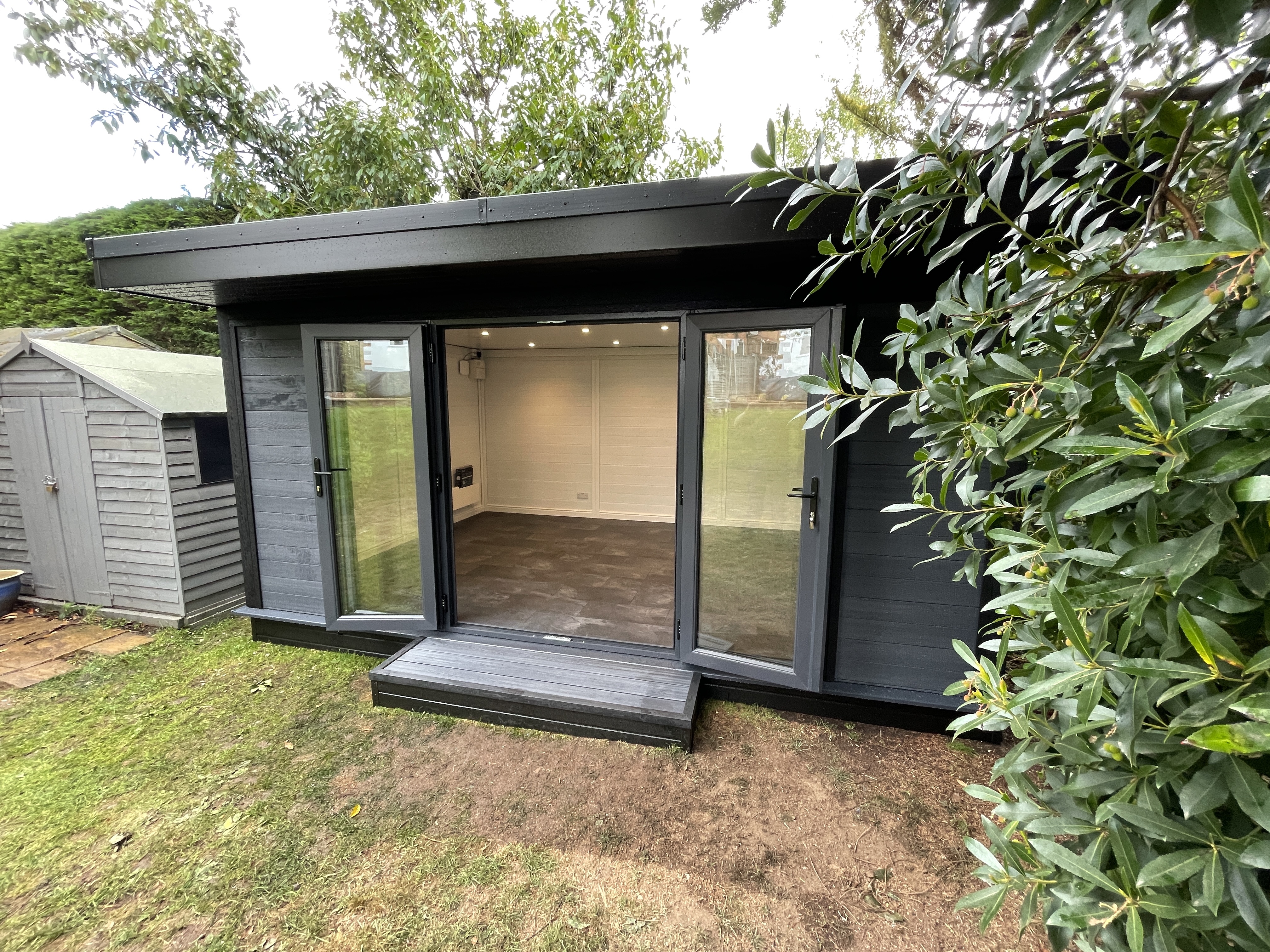 Wentworth room with french doors/side panels 