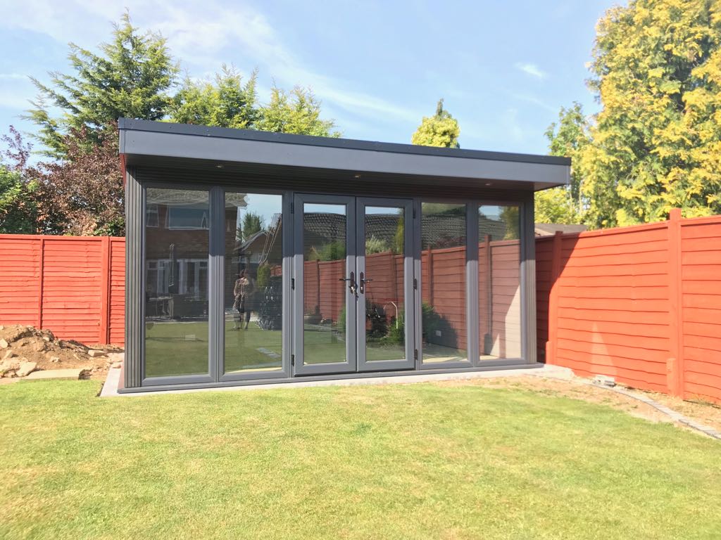 Ascot room with french doors/side panels full width 