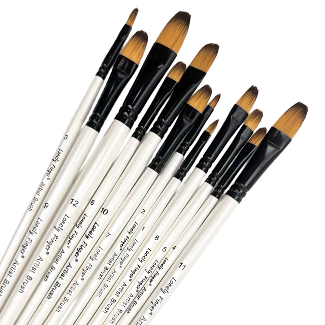 Set de 12 pinceles para pintura al oleo tipo filbert con cerda de Nailon y mango corto