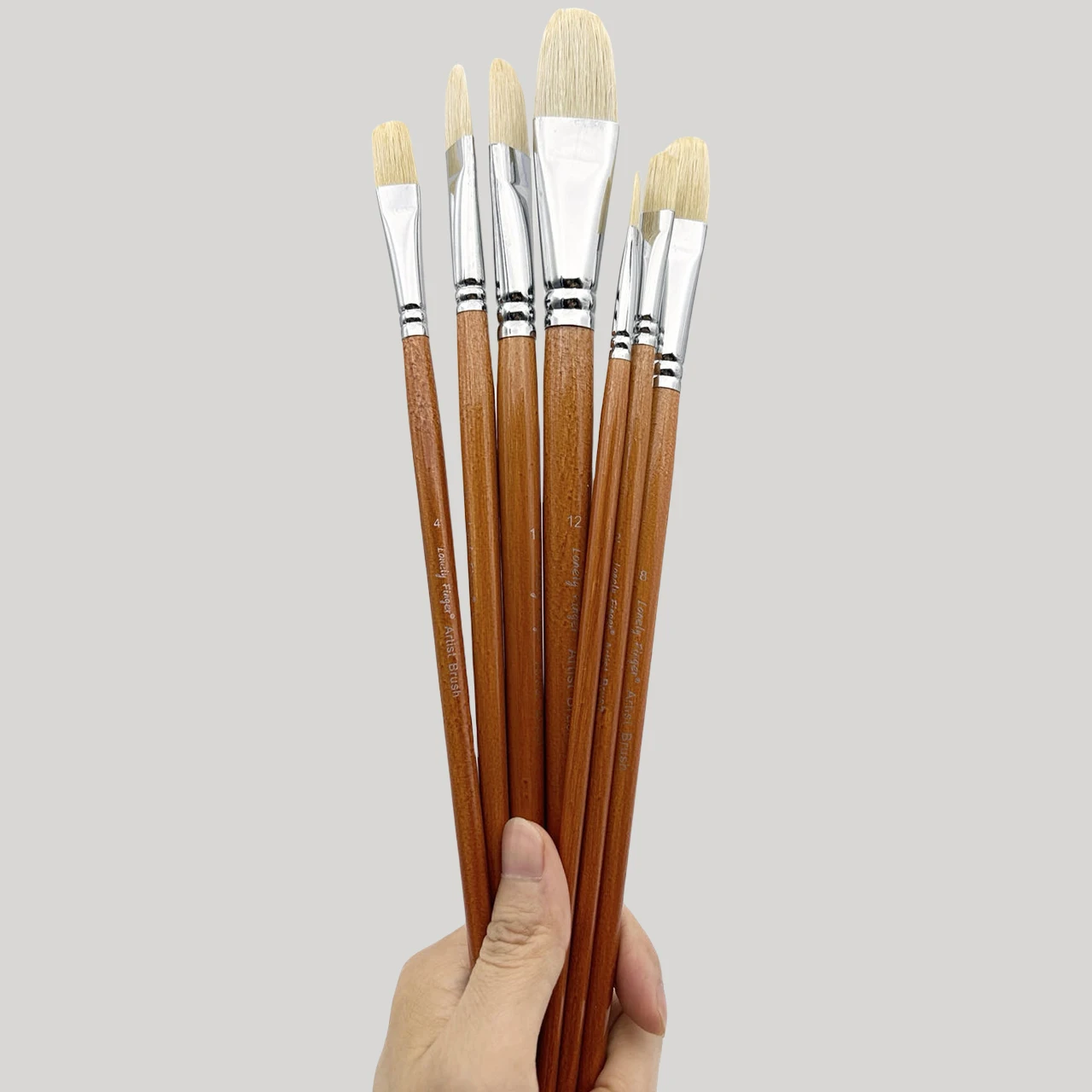 Set de 7 Pinceles tipo filbert de  pelo de cerdo para oleo y acrilico, mango largo