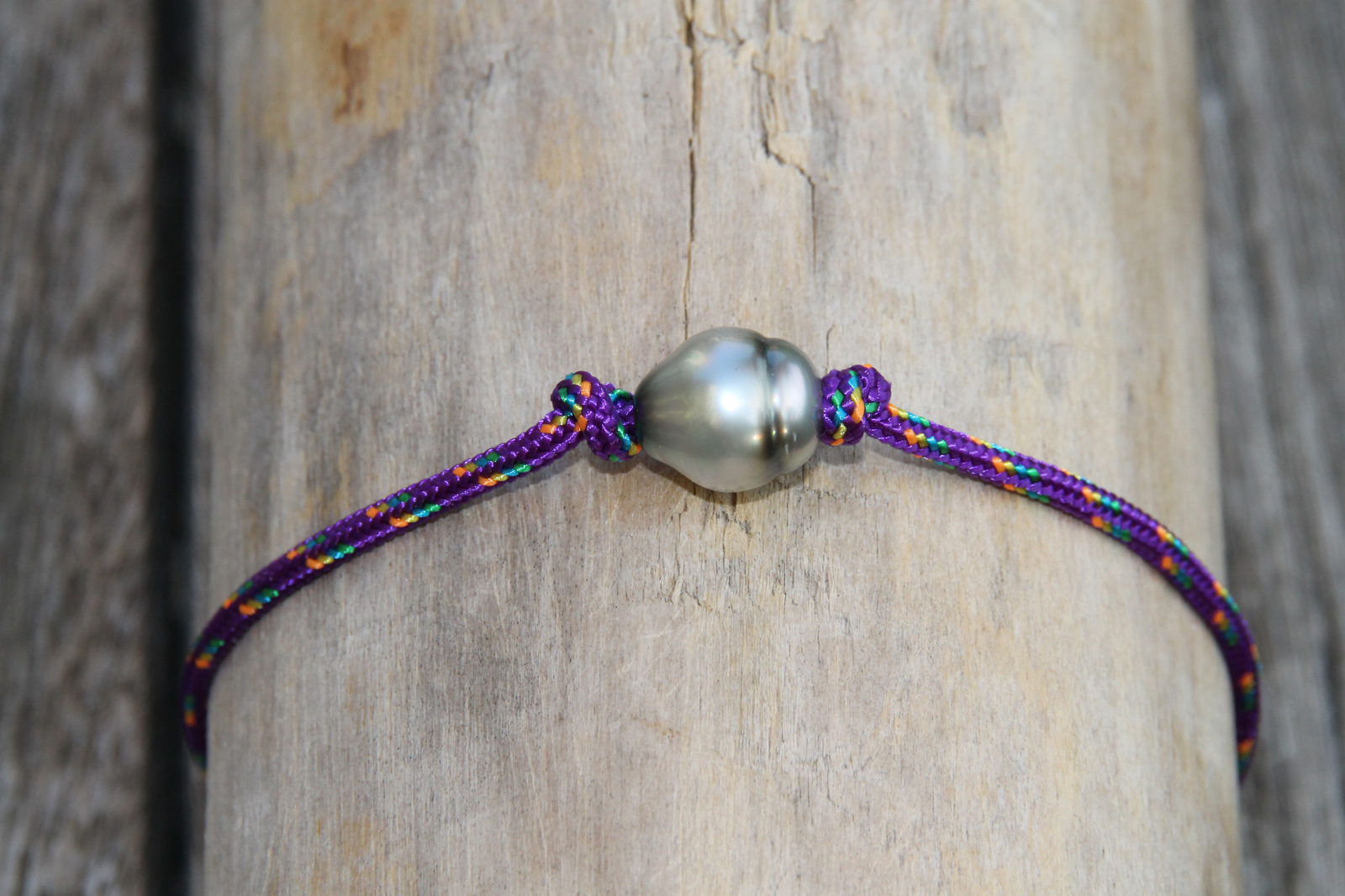 Bracelet Tahitien perle Baroque cordon marin
