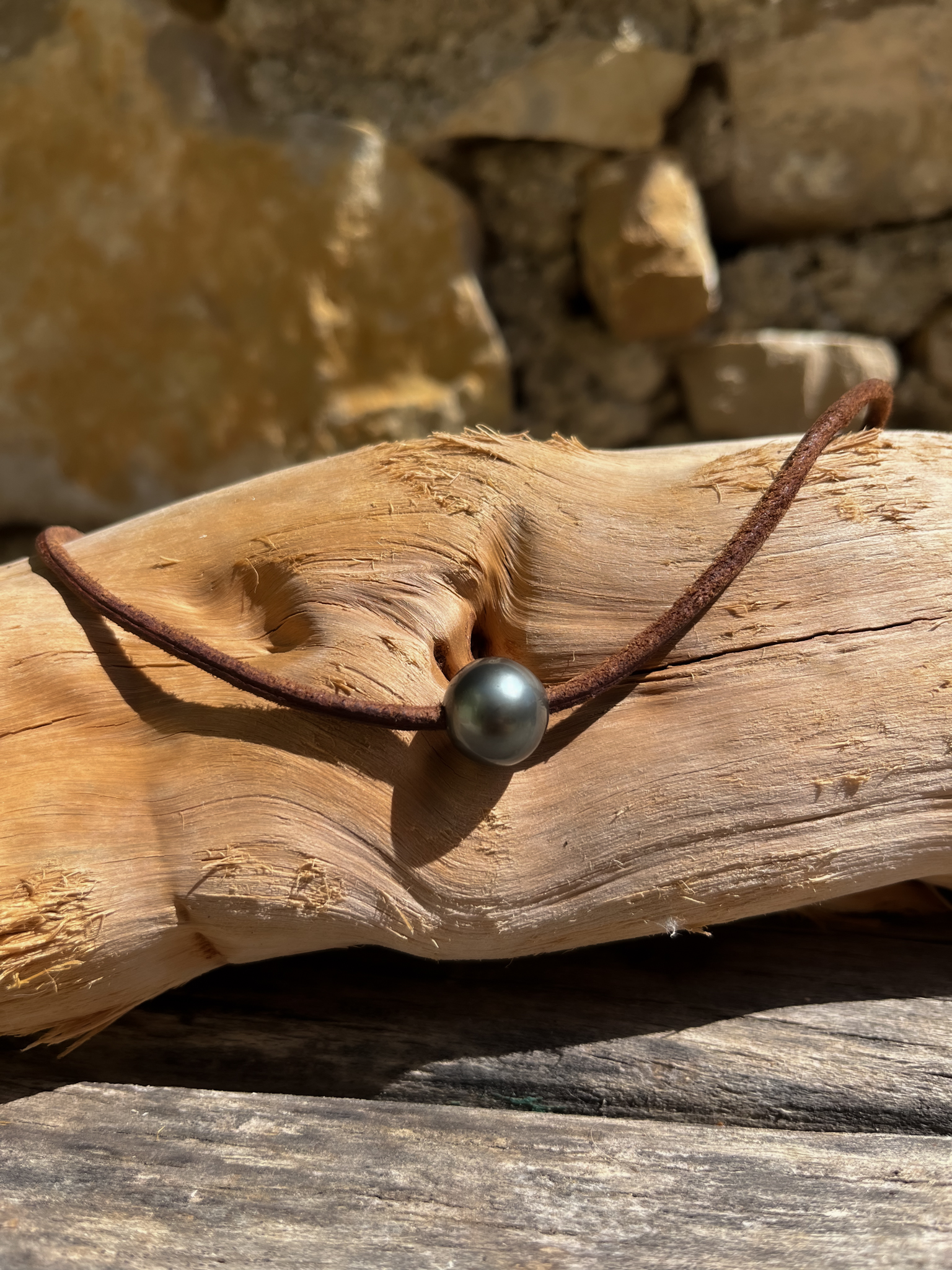 Collier Tahitien cuir