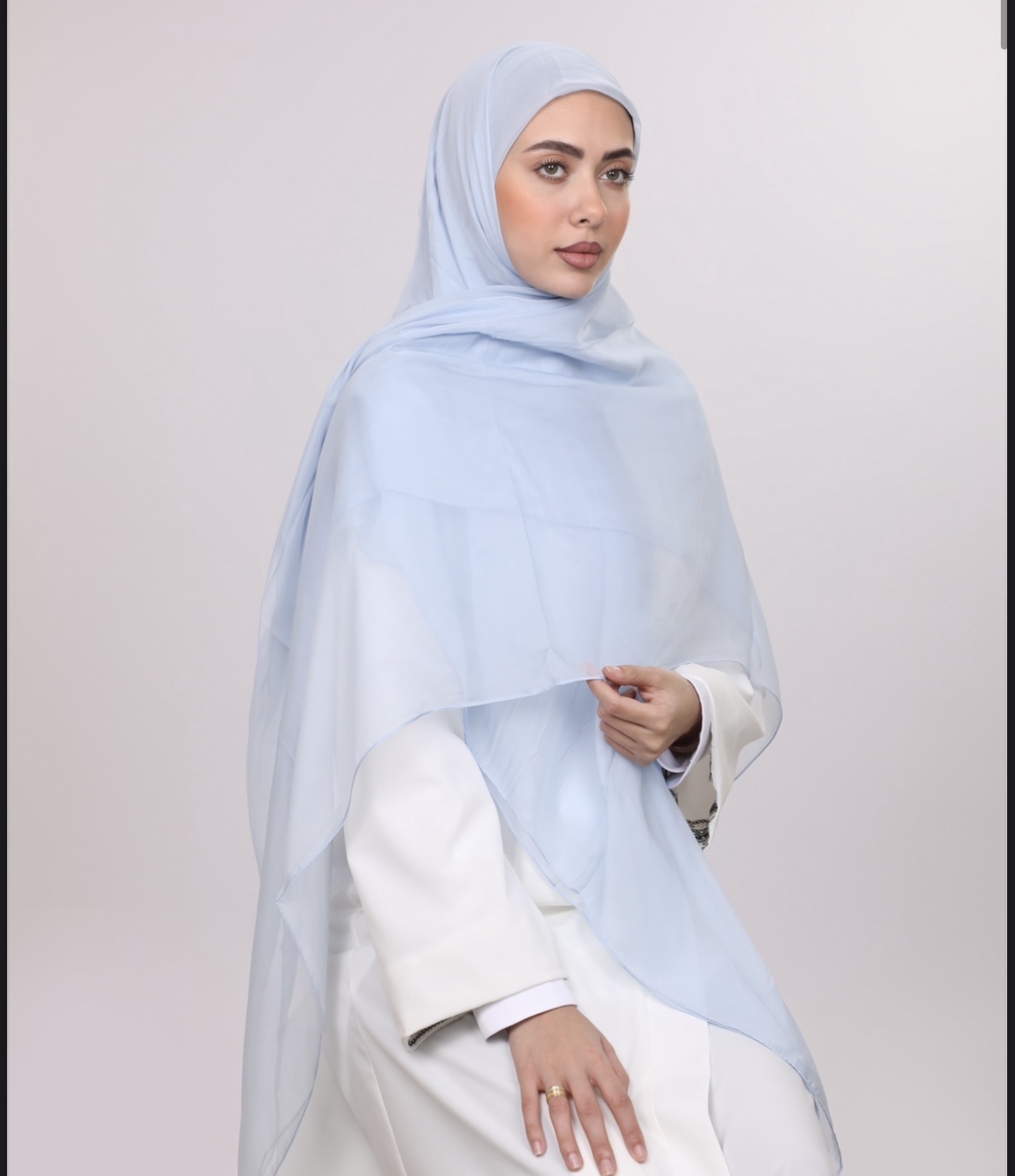 Light Blue echarp