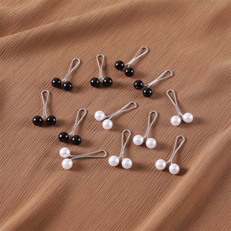 Minimalist Silver Paper Clips