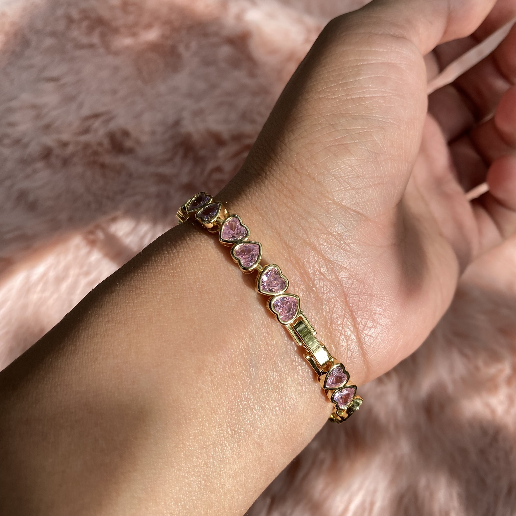 Pulseras corazones en par