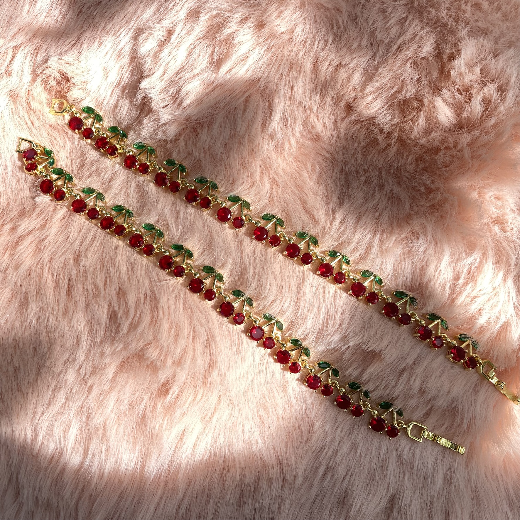 Pulsera cerezas de cristal