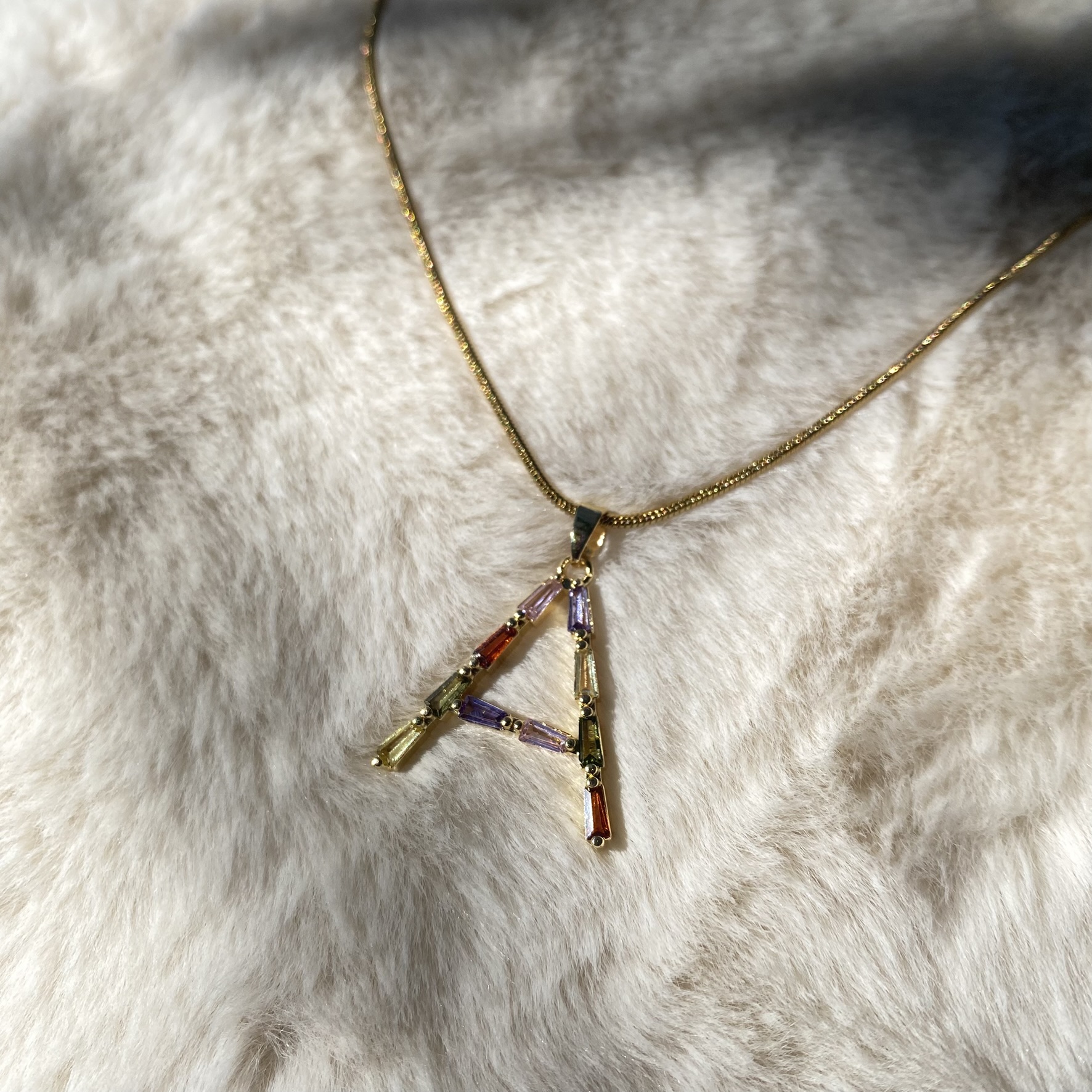 Cadenas de Inicial cristal colores