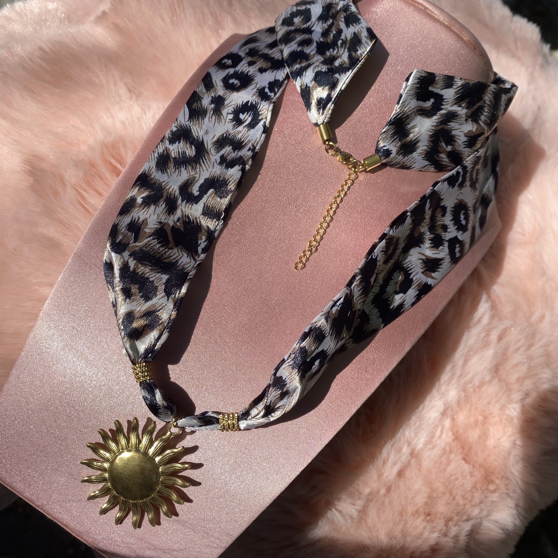 Collar Animal Print