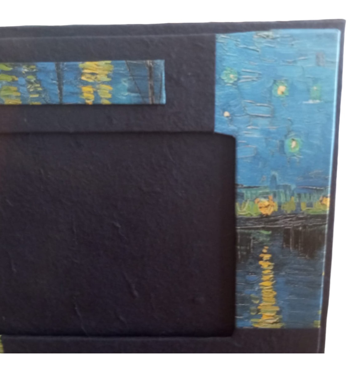 Cornice artigianale ispirata al dipinto "Notte stellata sul Rodano" di Van Gogh