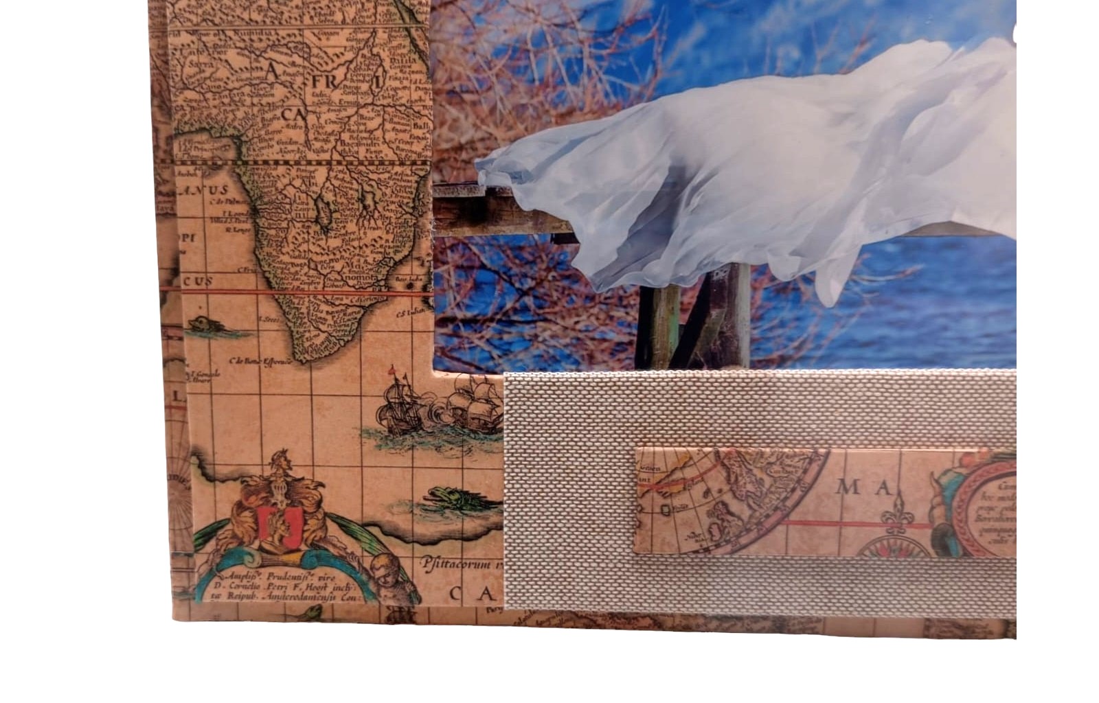 Cornice artigianale della serie " Antiche mappe geografiche"