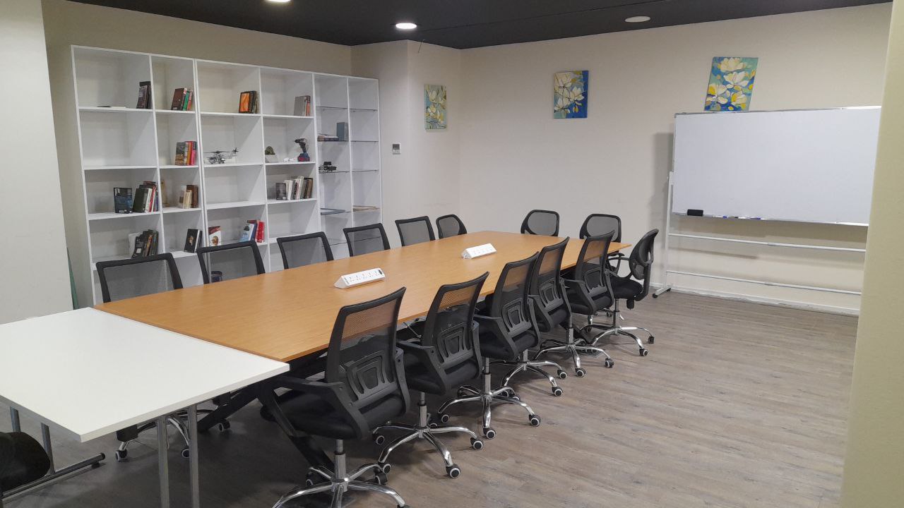 Conference Room (15 - 20 people)