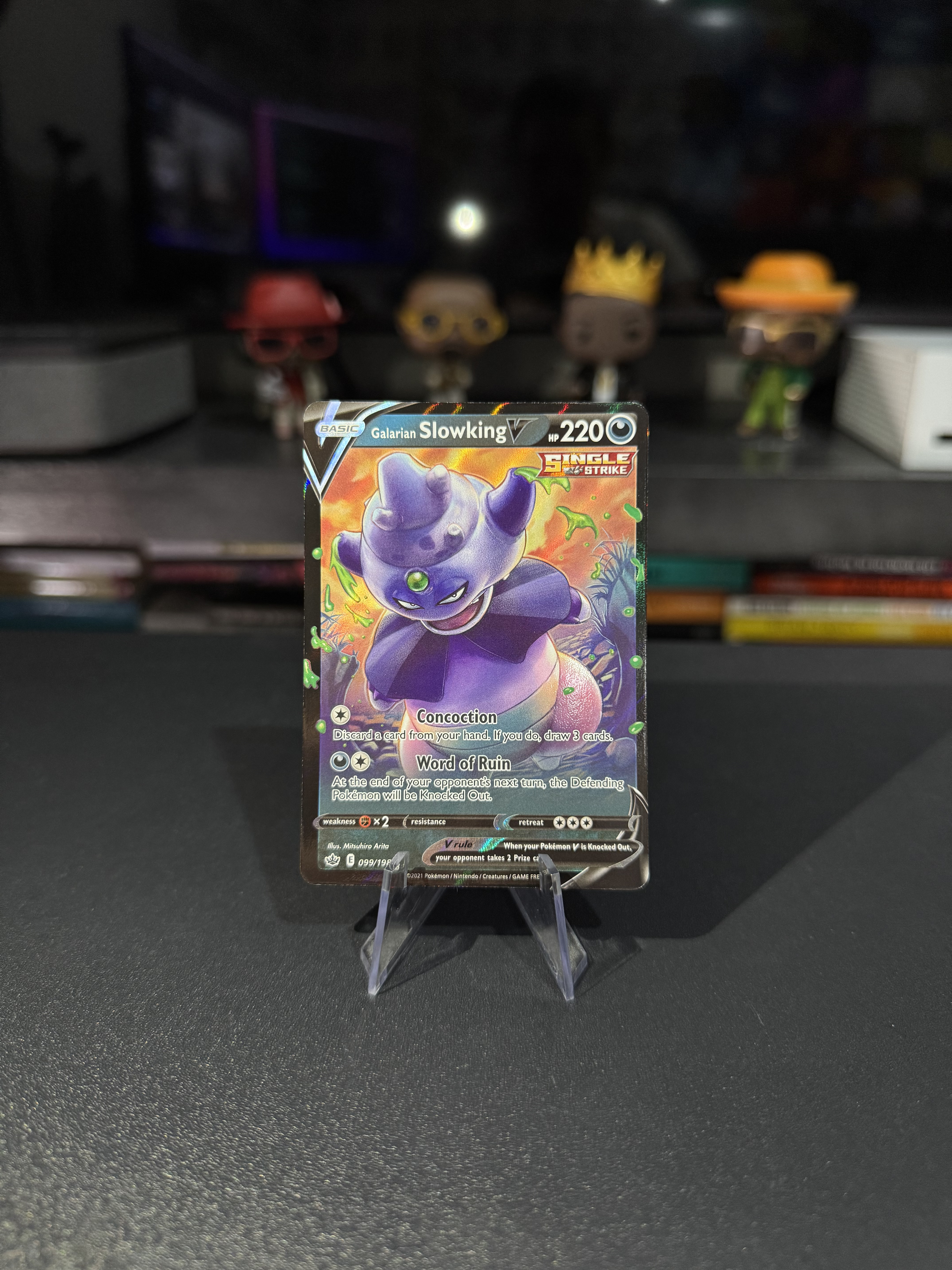 Galarian Slowking V - Chilling Reign
