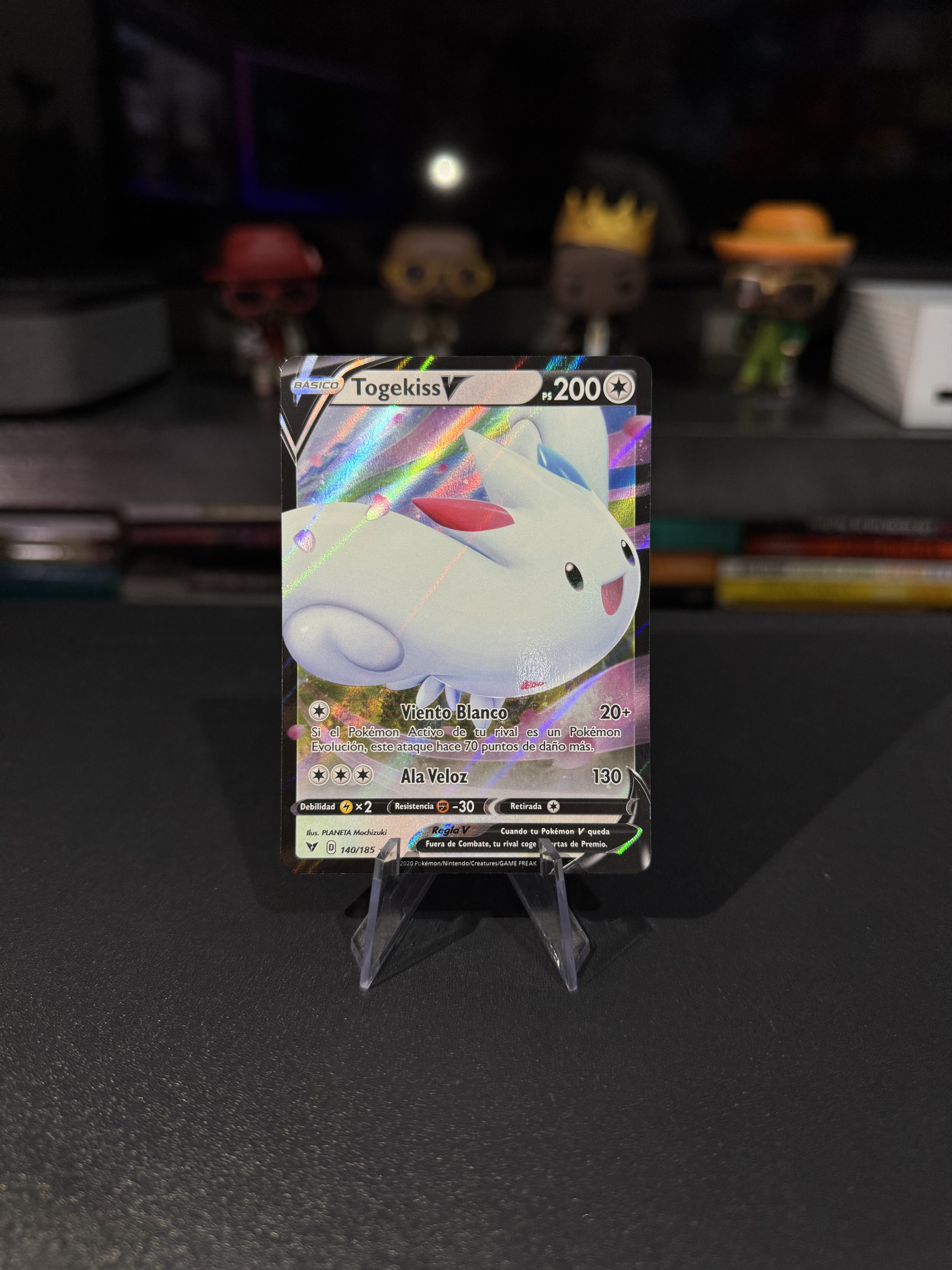 Togekiss V - Vivid Voltage