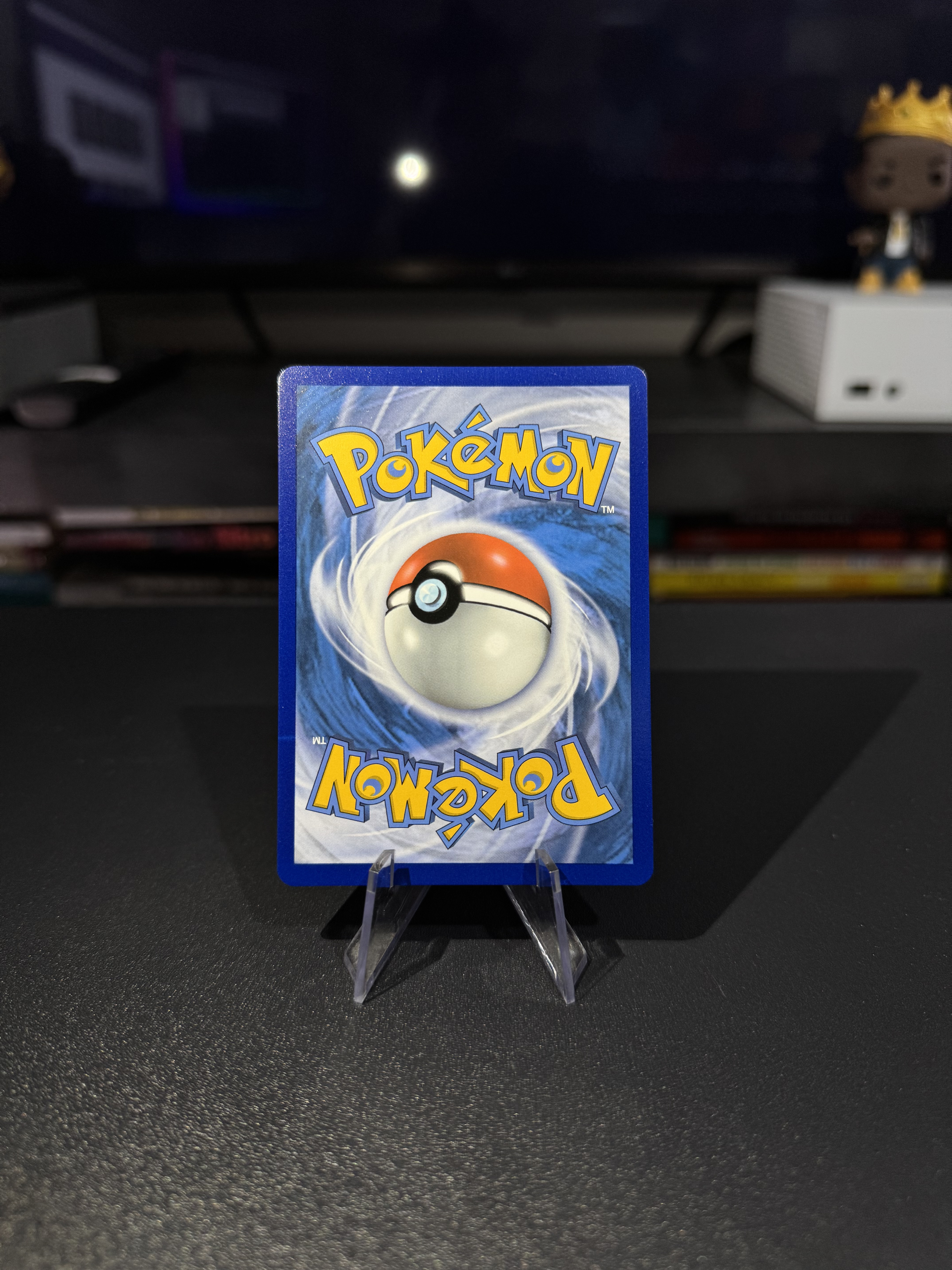 Snorlax V - Sword & Shield Base Set