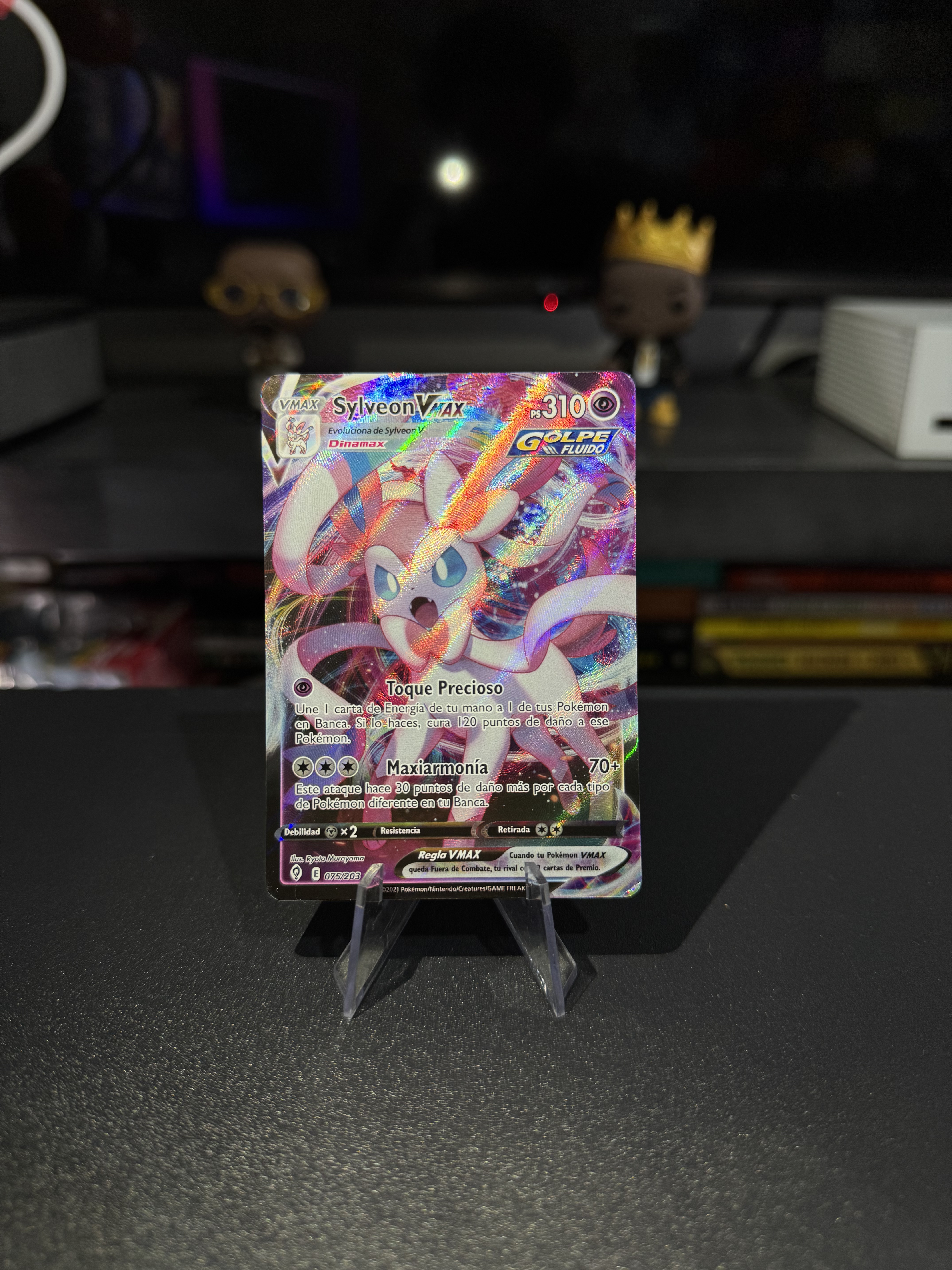 Sylveon Vmax - Evolving Skies