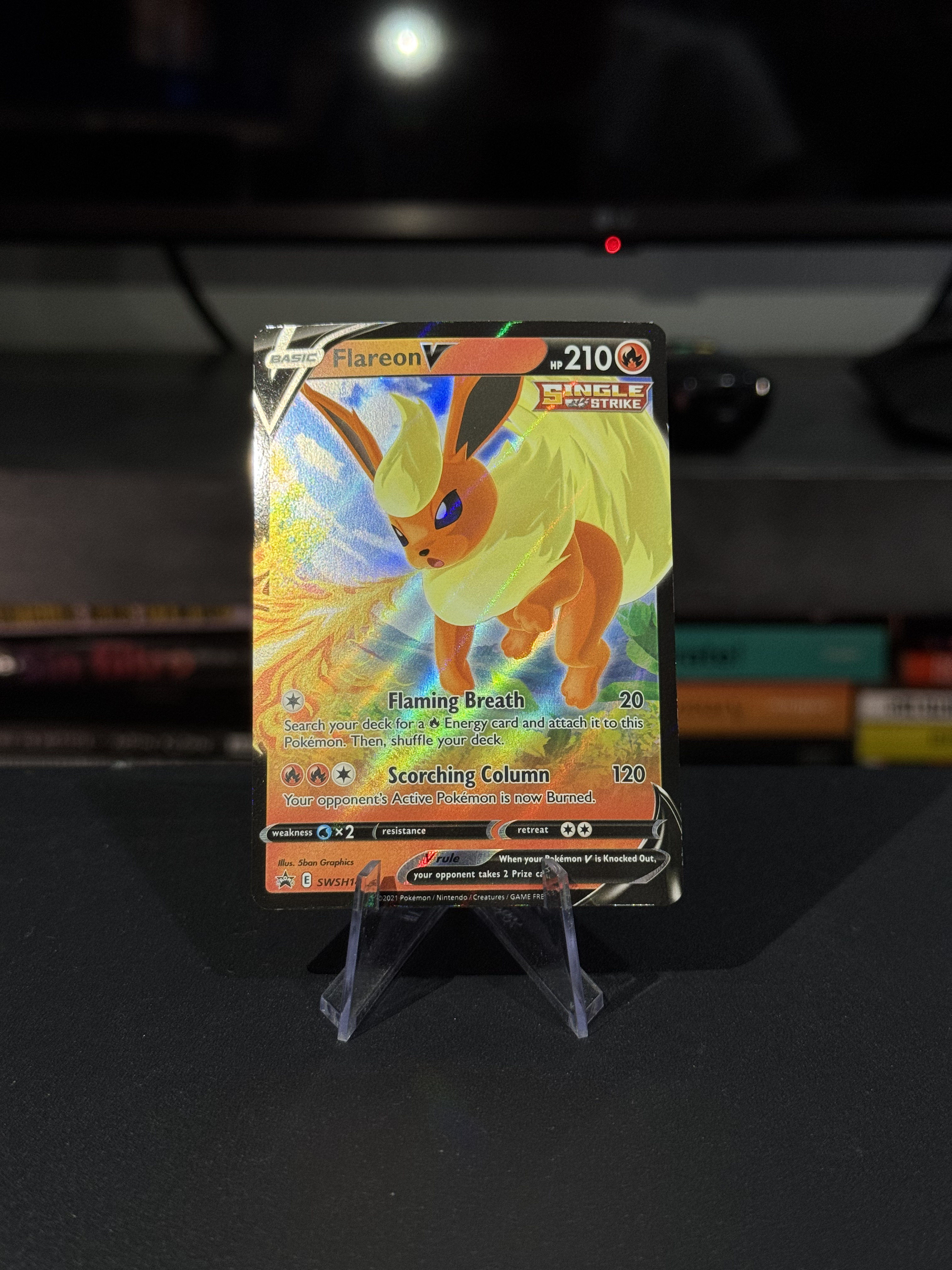Flareon V - Sword & Shield