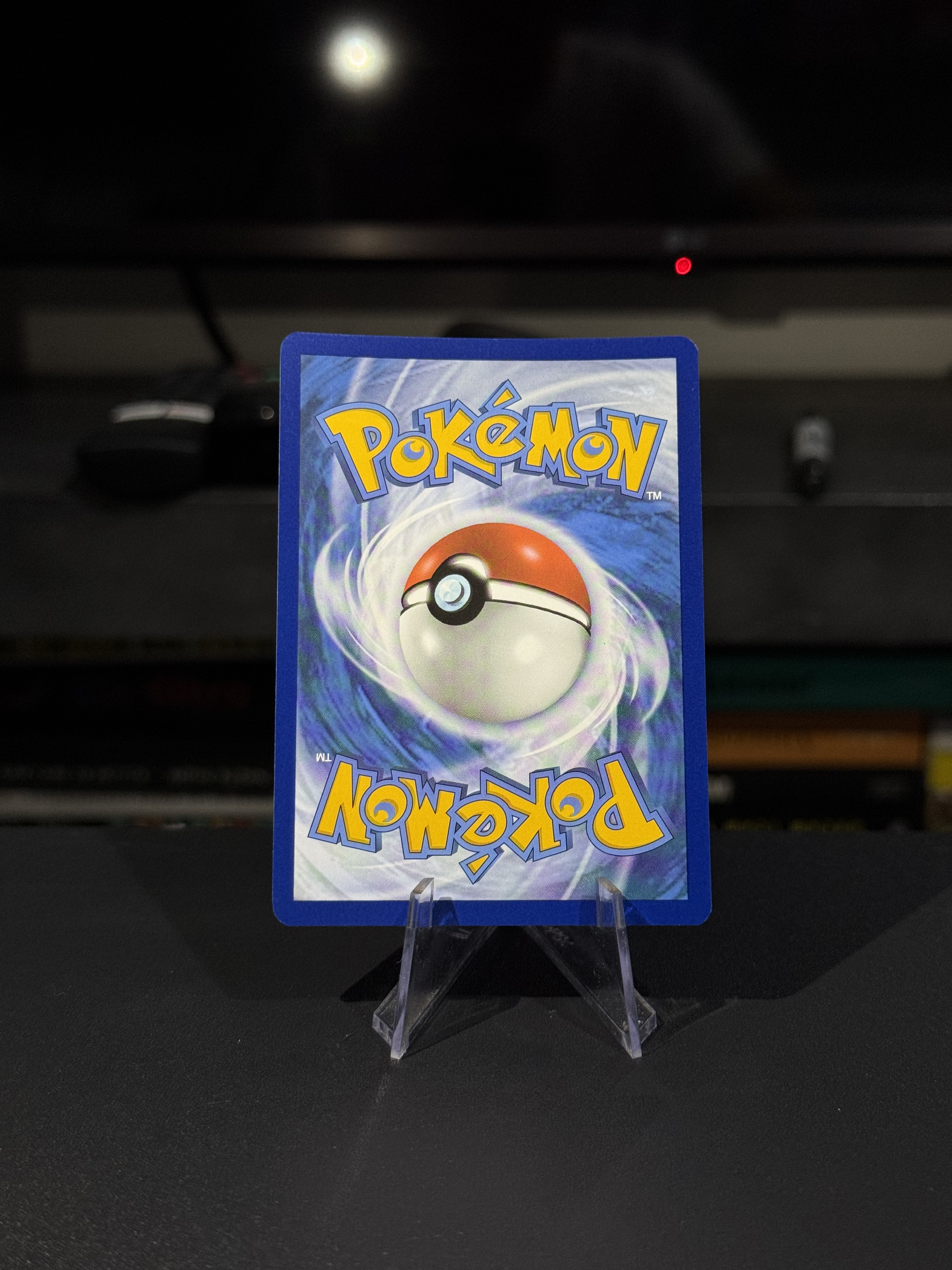 Glaceon (Poke Ball Pattern) - Prismatic Evolutions