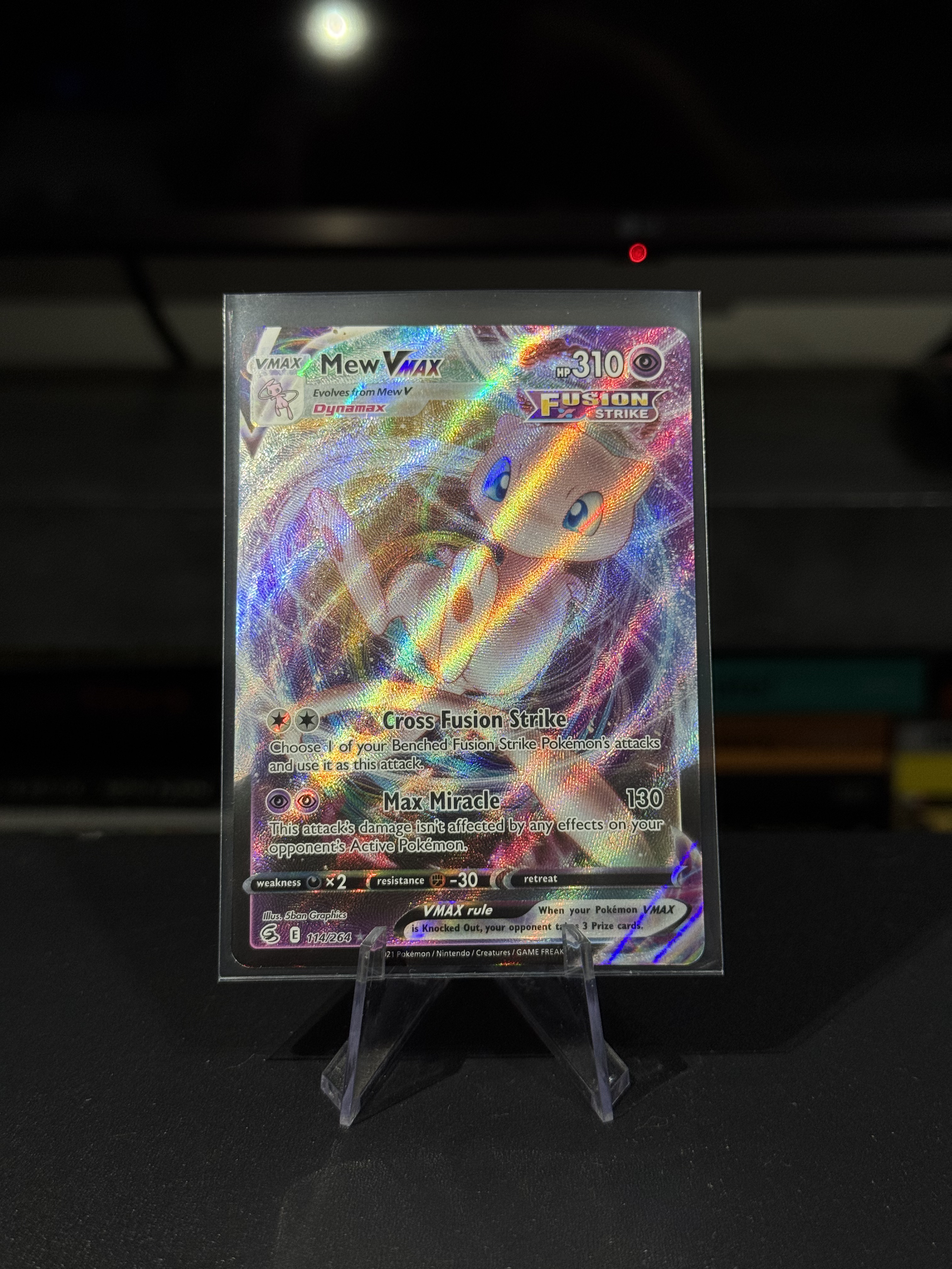 Mew Vmax - Fusion Strike 