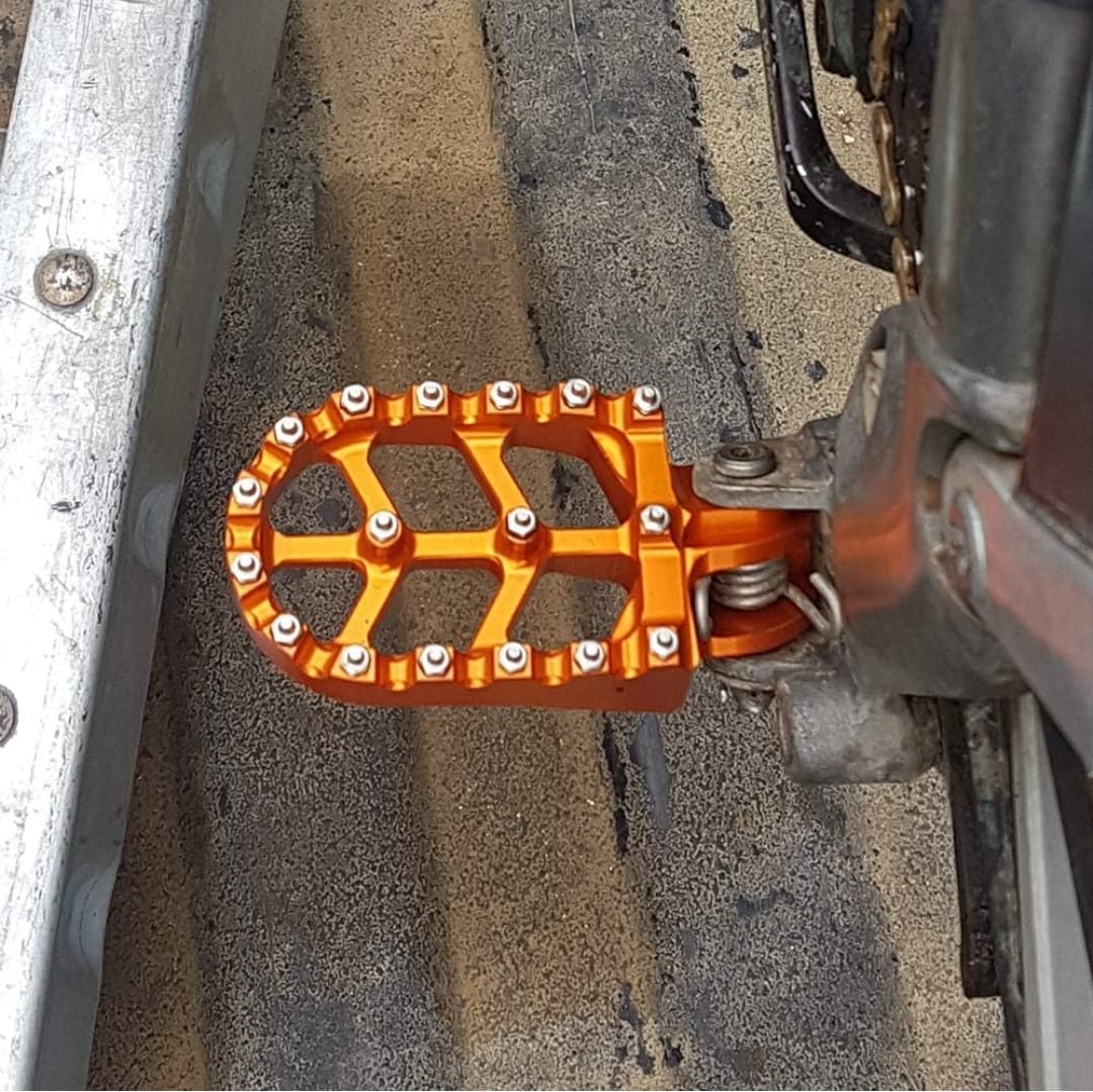 Estribos Aluminio Naranja 2015