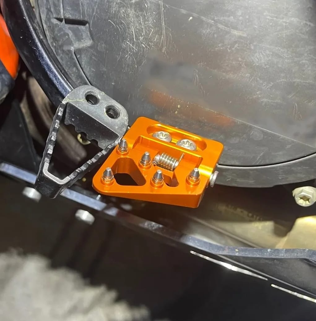 Punta pedal de freno plegable naranja 2015