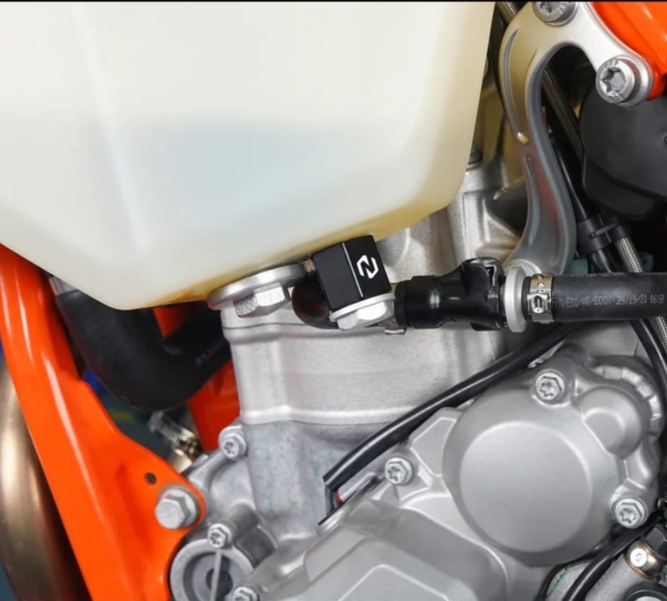 Conector de tanque de combustible Naranja