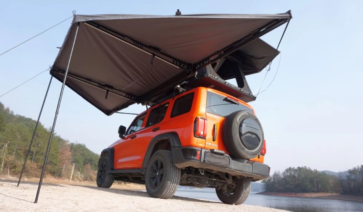 T3 1EIGHTY Degree Universal Awning