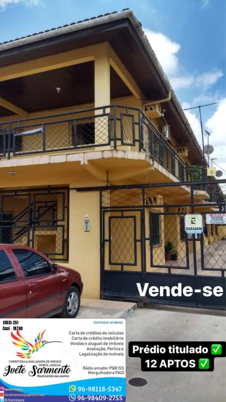 Prédio de 12 apartamentos