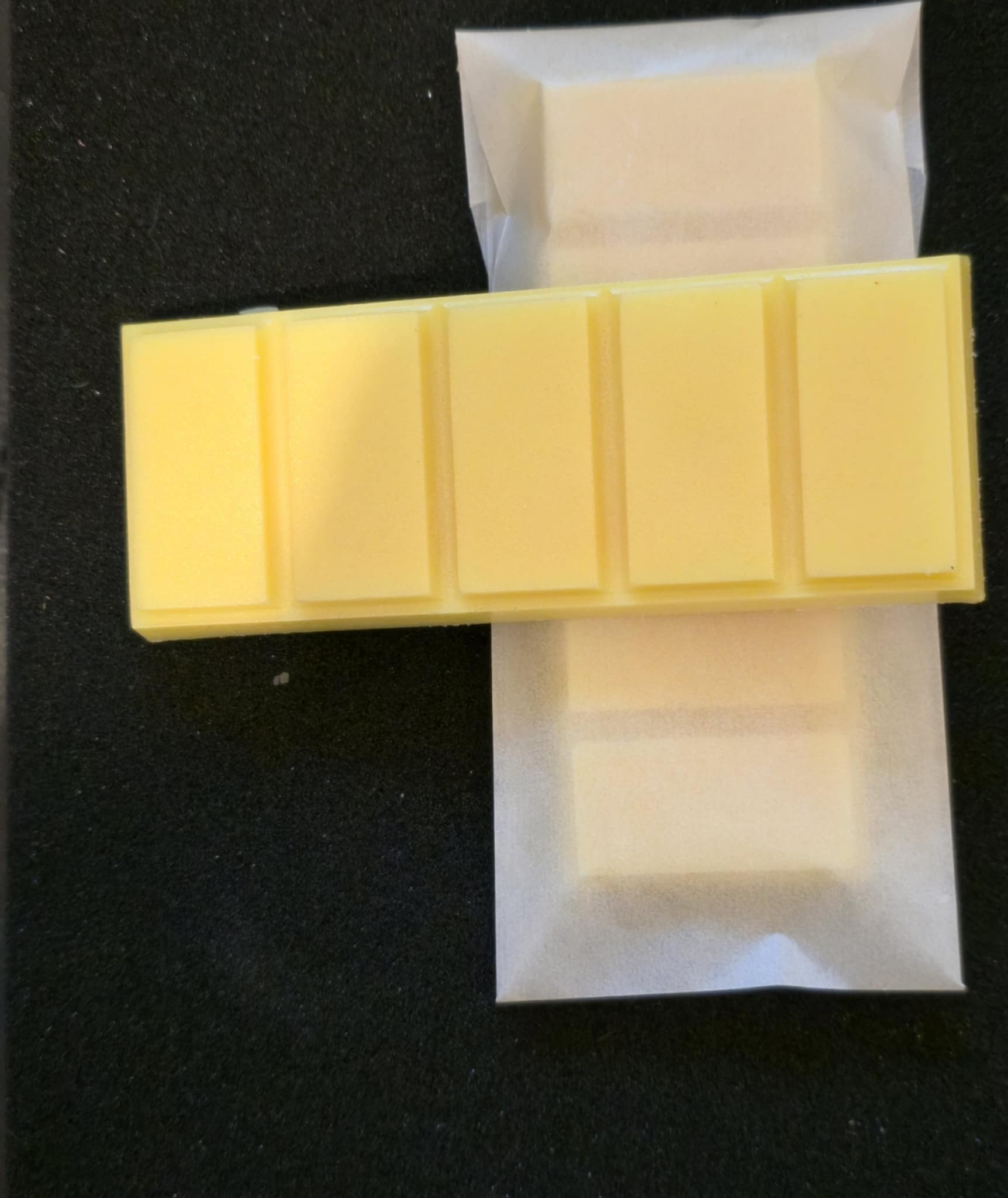 Daffodil & Vanilla Handmade Wax Melts | SnapBars Or Stars