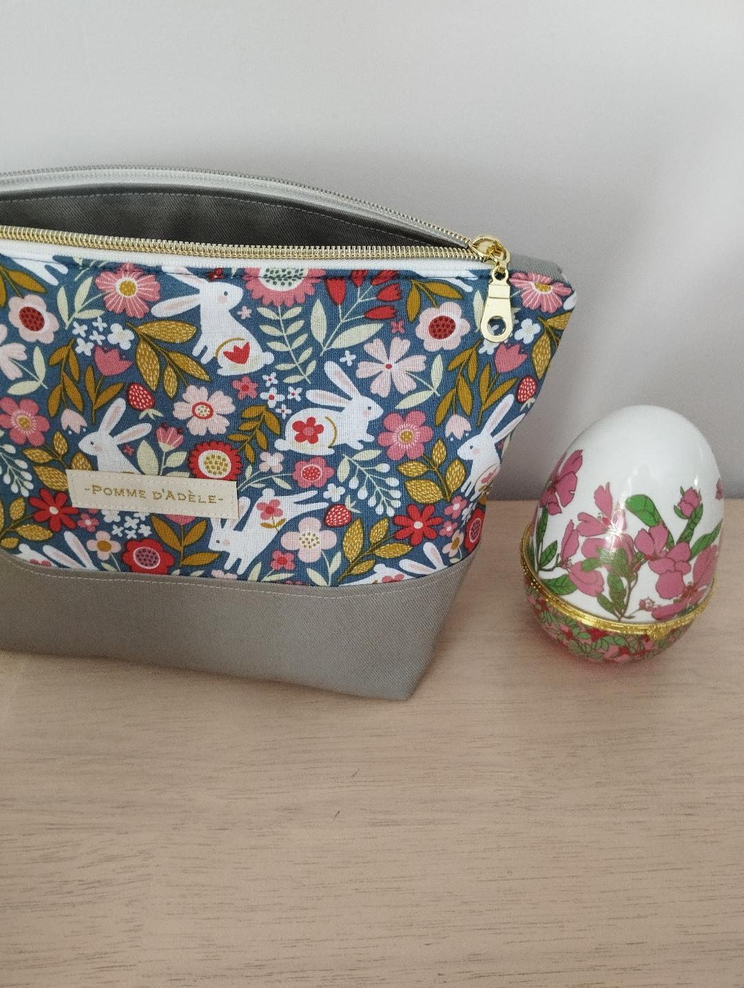 Trousse à motifs lapins version verte