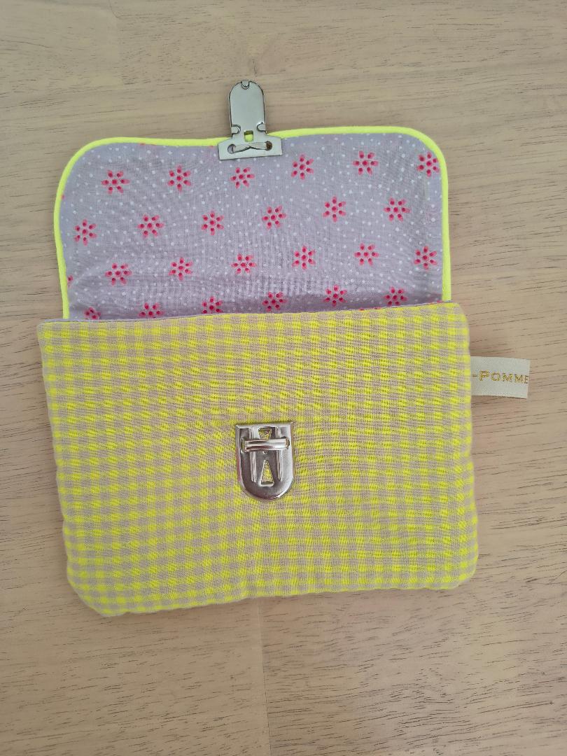Pochette attache cartable jaune fluo