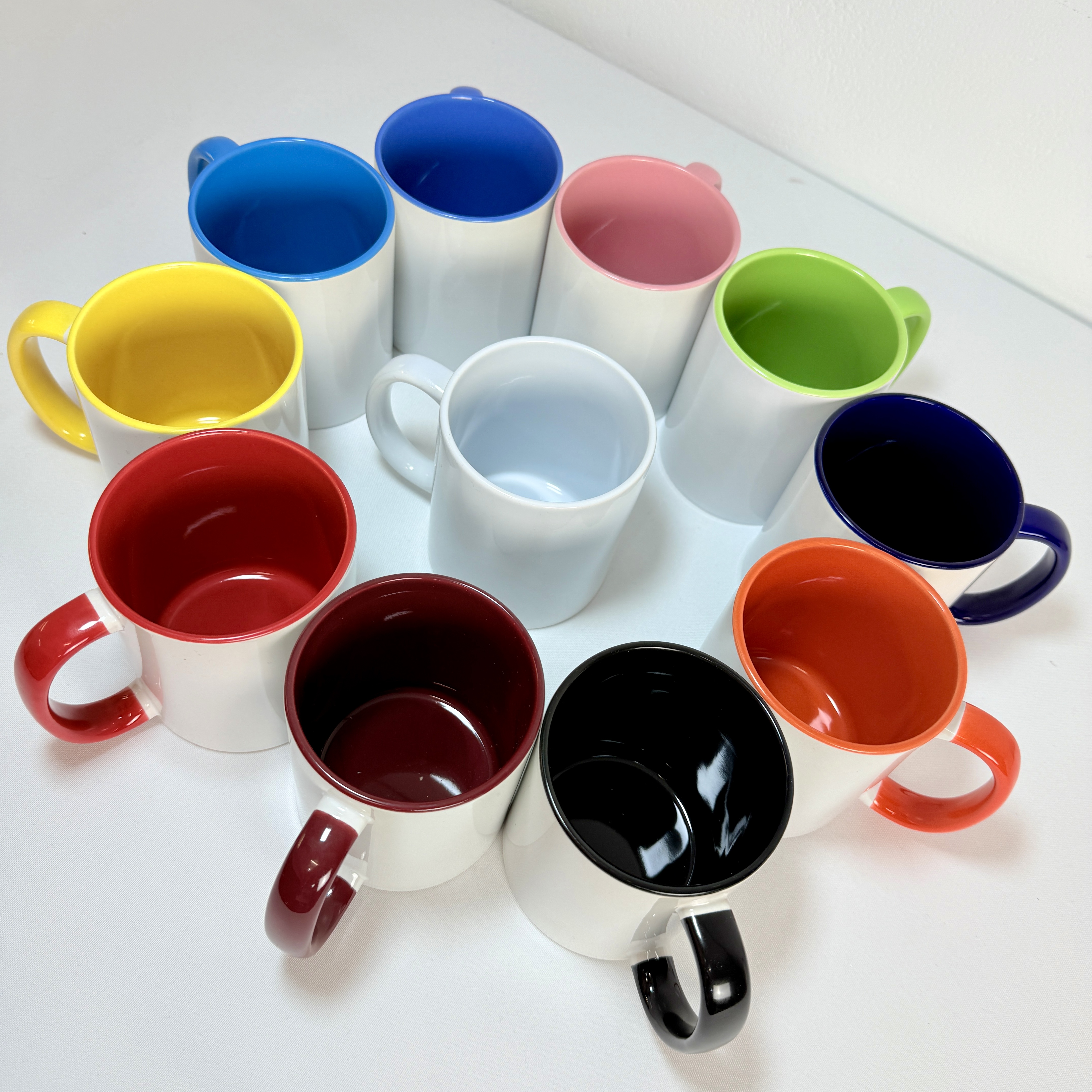 Taza blanca o de color personalizable
