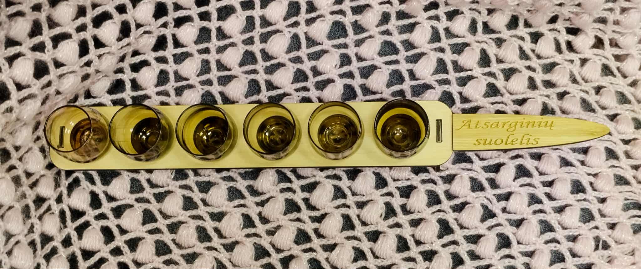 Stovelis taurelių rinkiniui Atsarginių suolelis