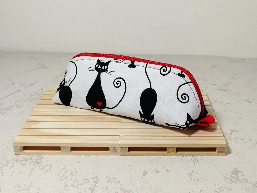 Trousse chat noir