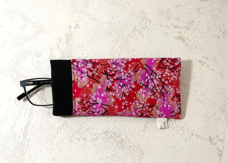 Étui à lunettes rouge