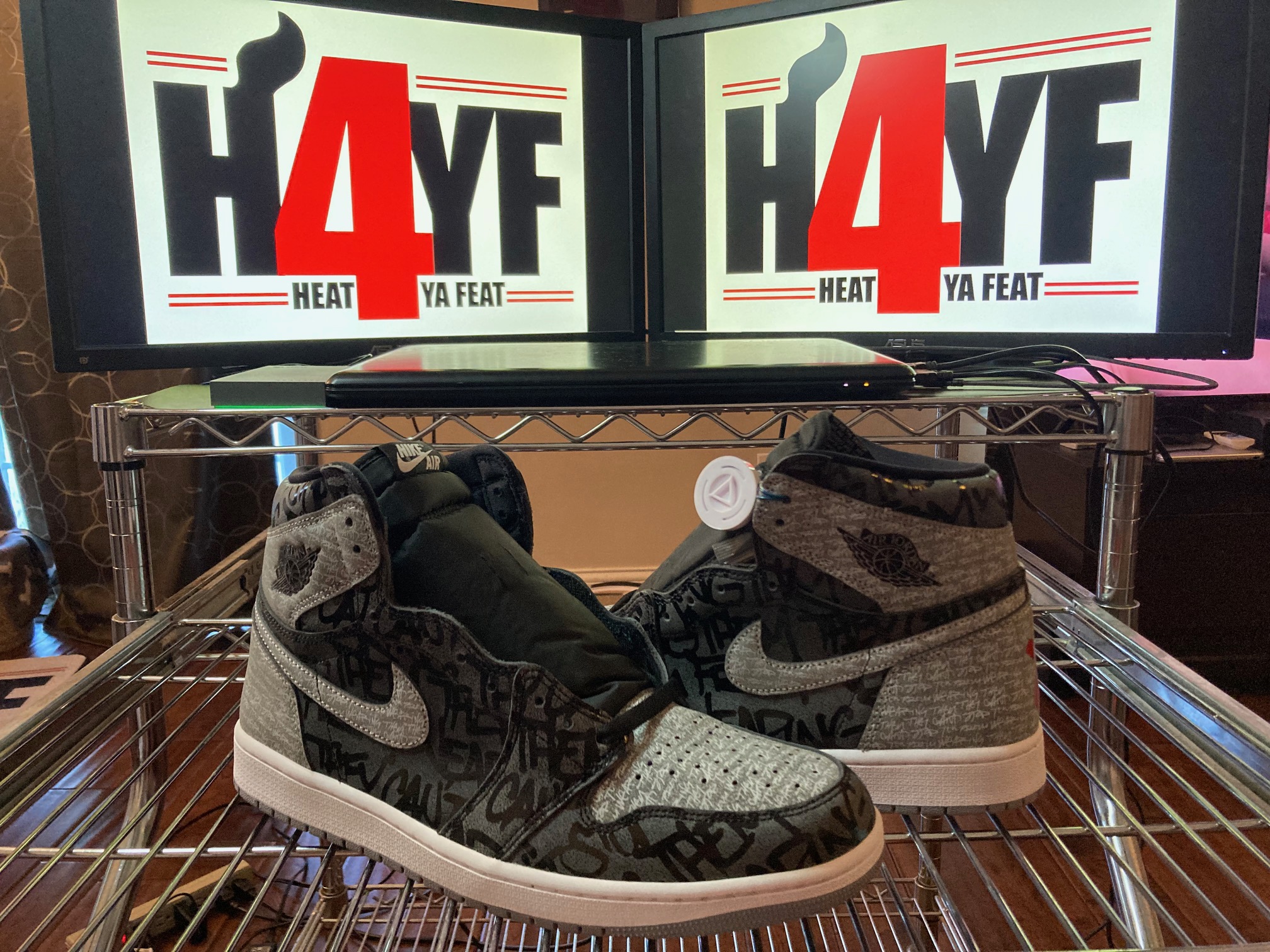 Air Jordan 1 Retro High OG "Rebellionaire" Sz 12.5