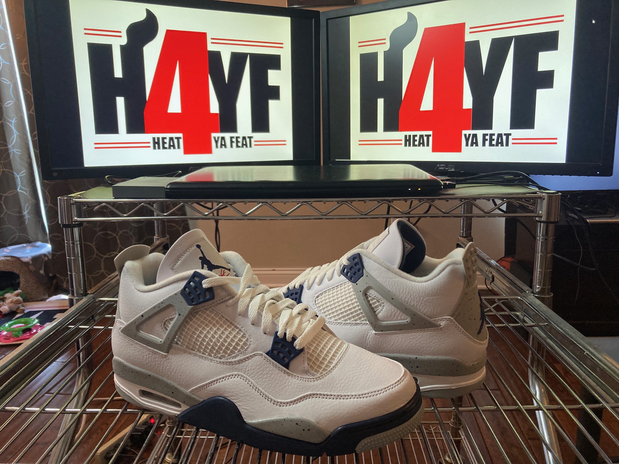 Air Jordan 4 “Midnight Navy” Sz 12