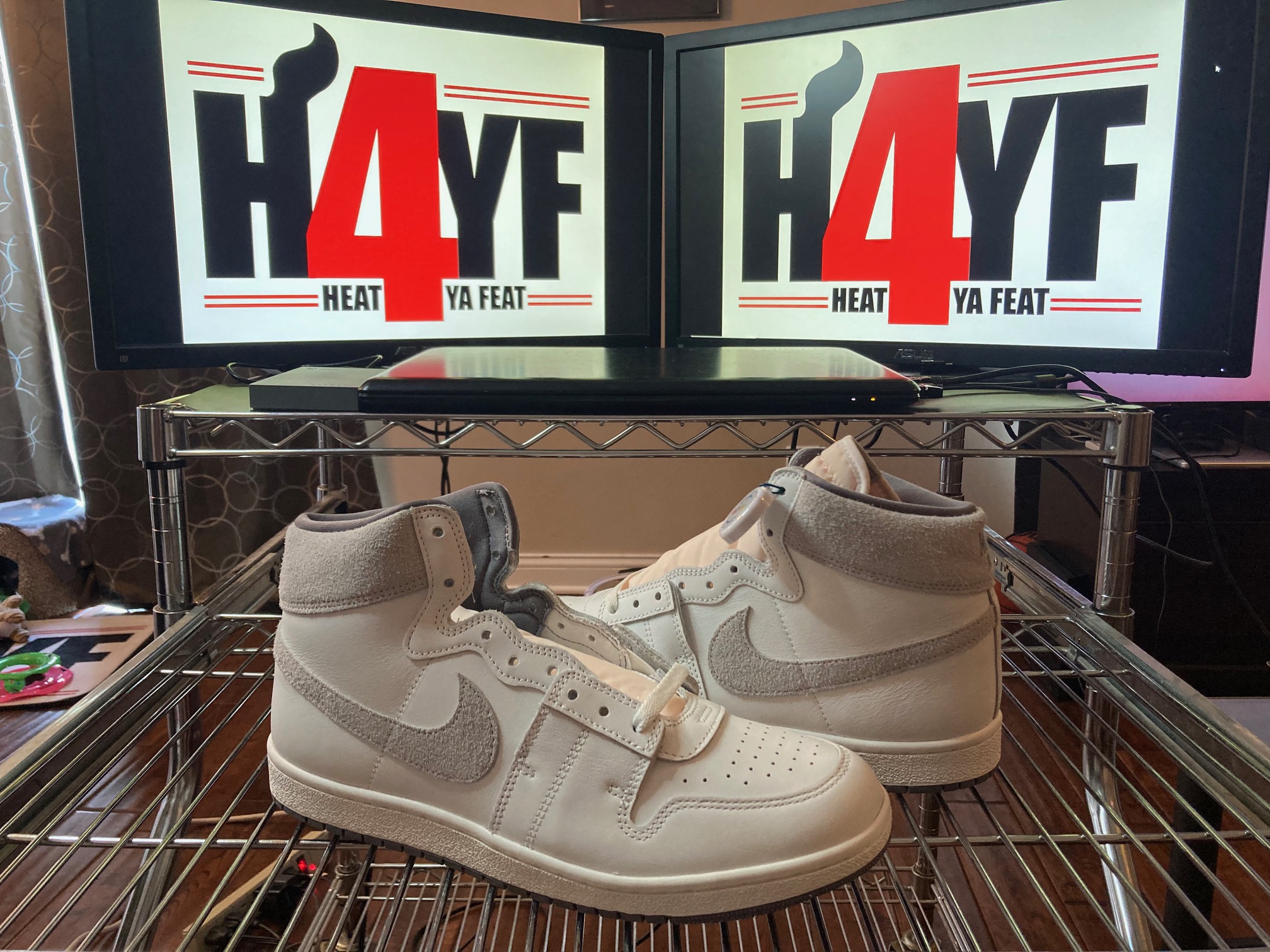 Jordan Air Ship “Tech Grey” Sz 12