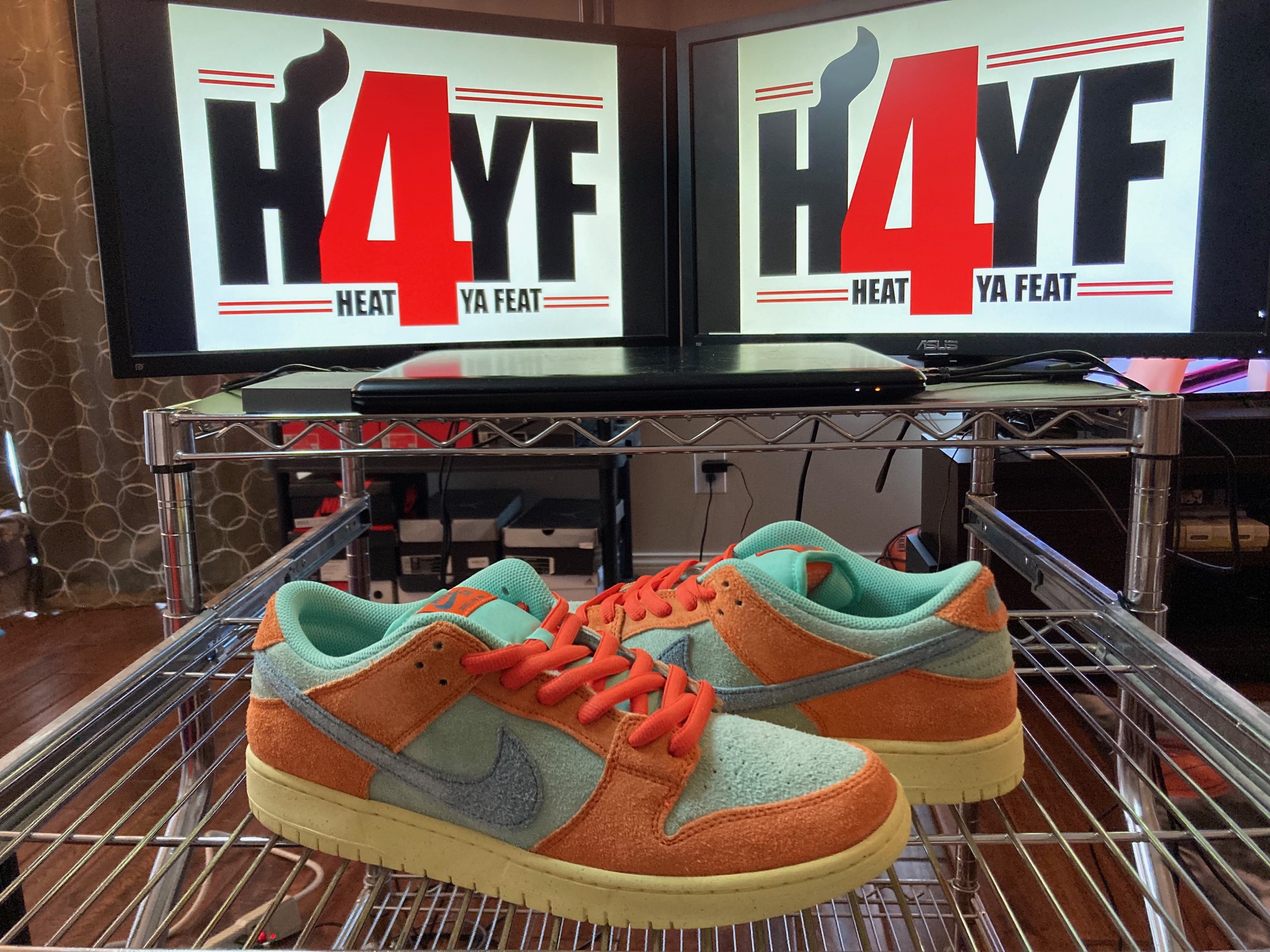 Nike SB Dunk Low “Noise Aqua” Sz 12